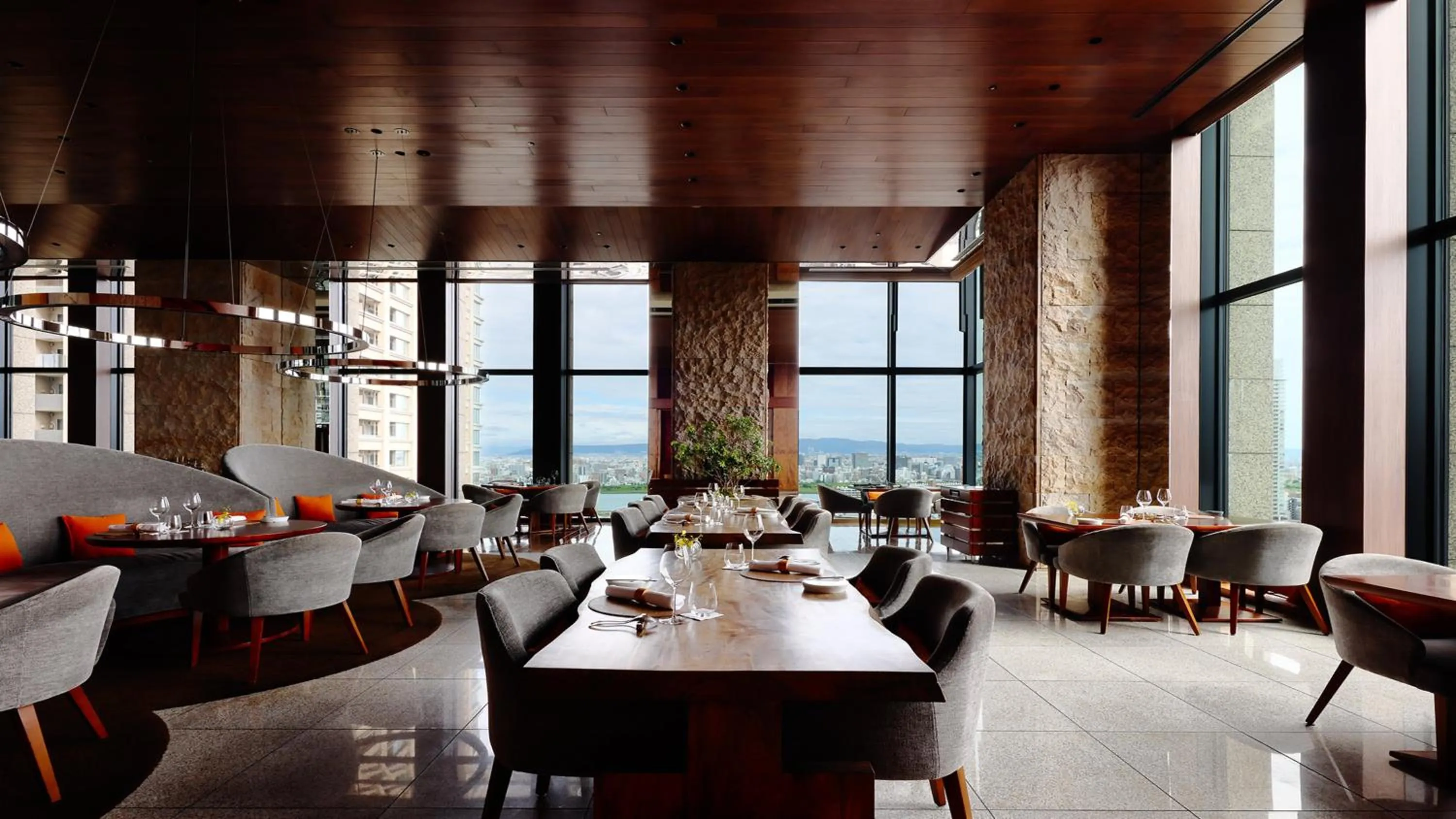 Restaurant/places to eat in InterContinental Hotel Osaka by IHG