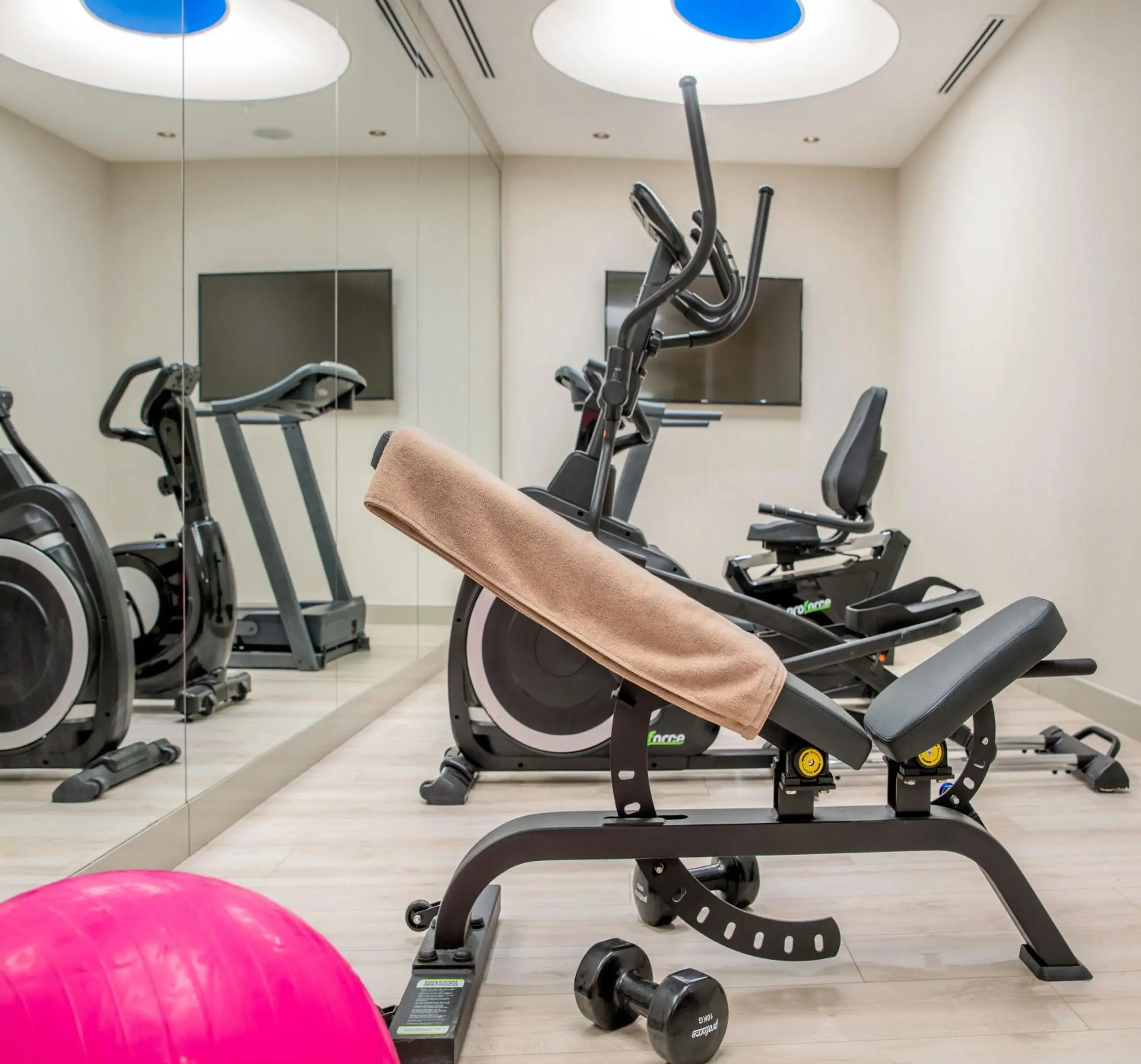 Spa and wellness centre/facilities in Gleam Bomonti Hotel Spa and wellness centre/facilities in Gleam Bomonti Hotel