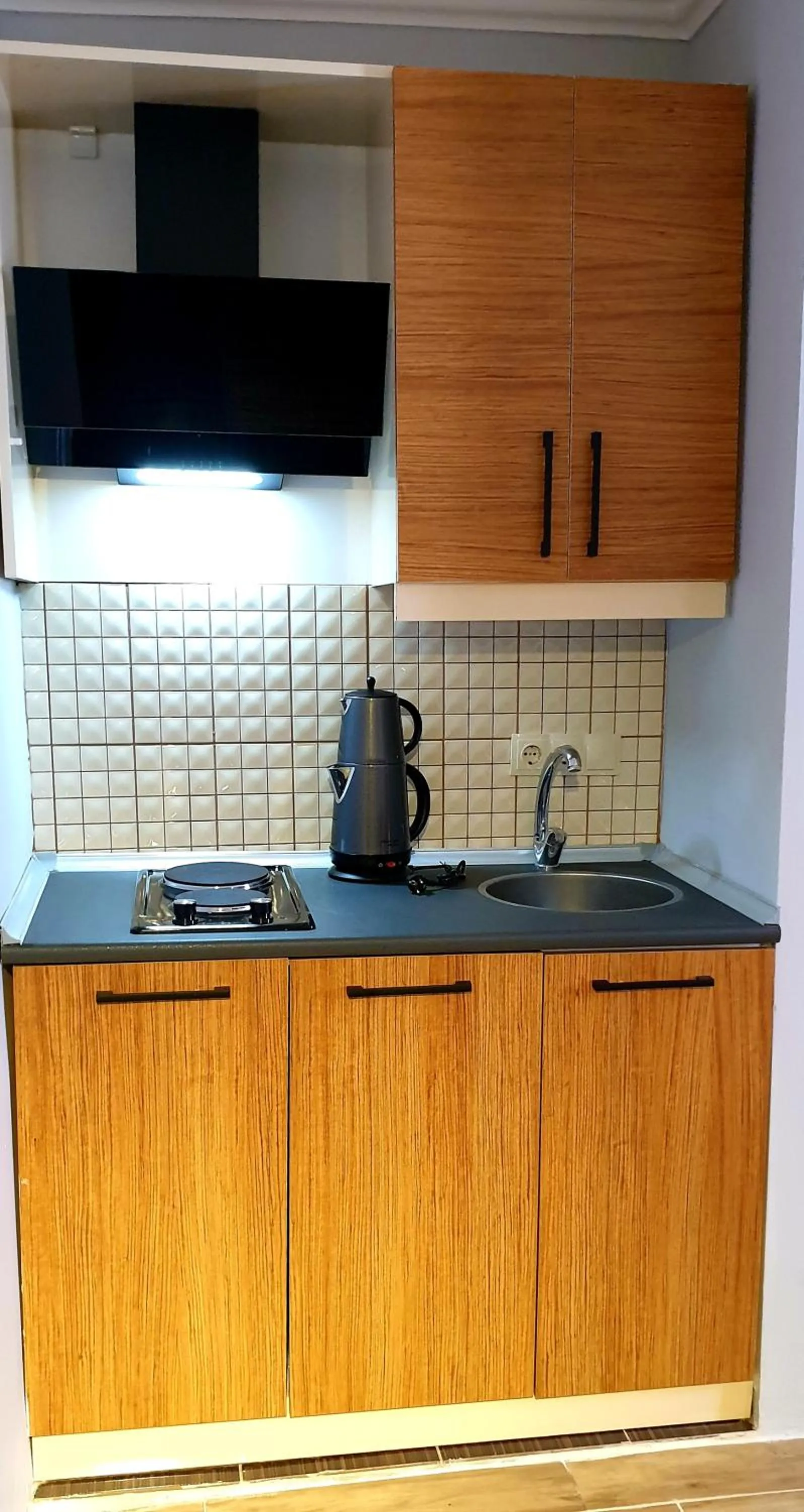 Kitchen or kitchenette in TEPE HOTEL&BUSINESS SUITE