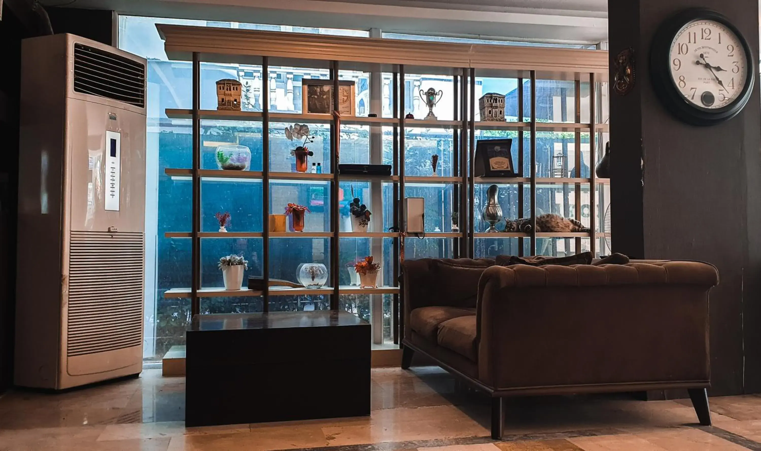 Lobby or reception in TEPE HOTEL&BUSINESS SUITE Lobby or reception in TEPE HOTEL&BUSINESS SUITE