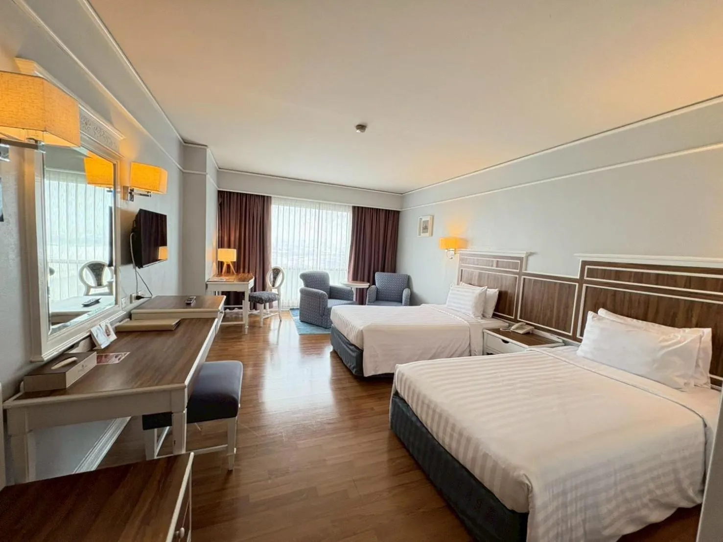 Bedroom, Bed in Town in Town Hotel Bangkok