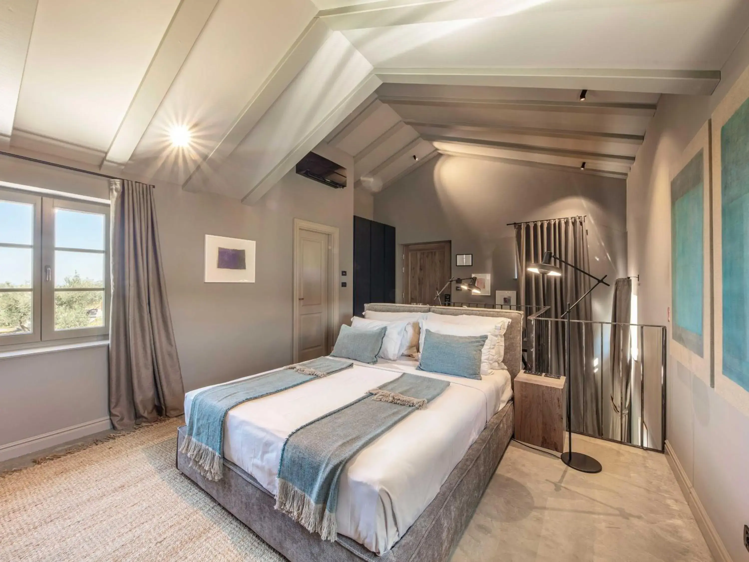 Bed in San Canzian Hotel & Residences - Small Luxury Hotels of the World Bed in San Canzian Hotel & Residences - Small Luxury Hotels of the World