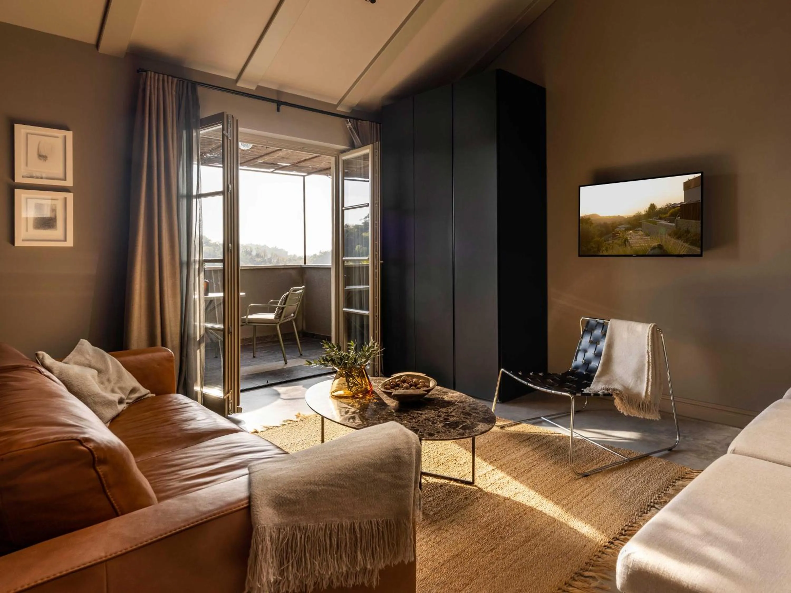 TV and multimedia in San Canzian Hotel & Residences - Small Luxury Hotels of the World