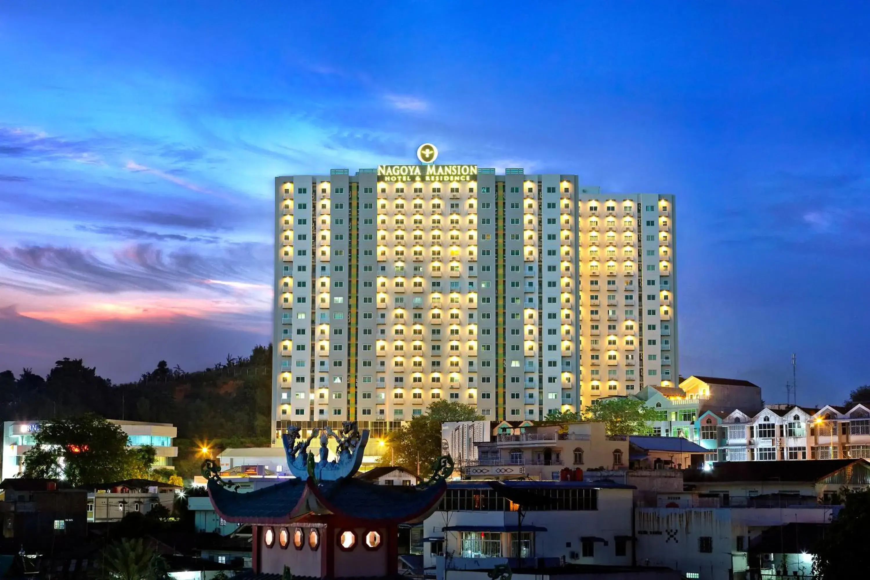 Facade/entrance in Nagoya Mansion Hotel and Residence Facade/entrance in Nagoya Mansion Hotel and Residence