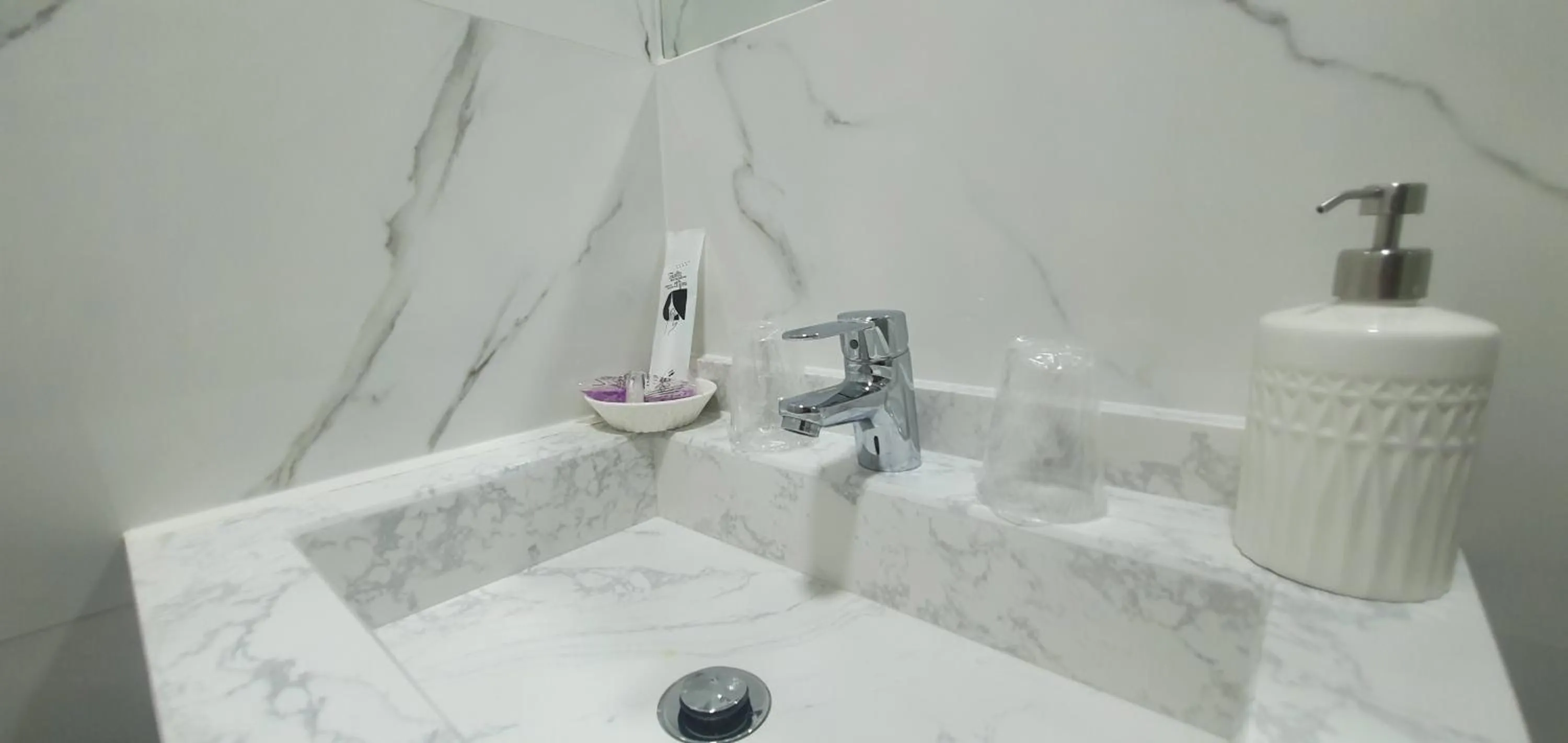 Toilet in Atocha28