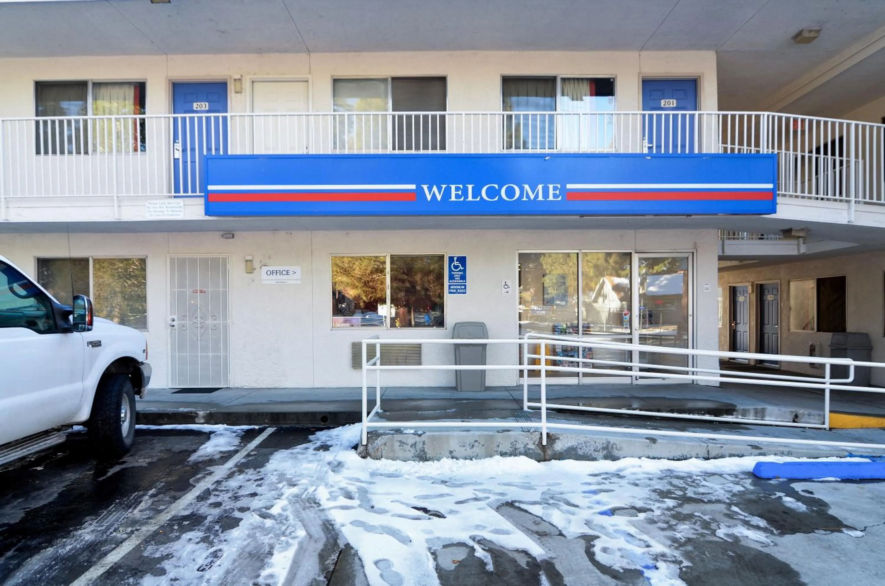 Facade/entrance in Motel 6-Big Bear Lake, CA