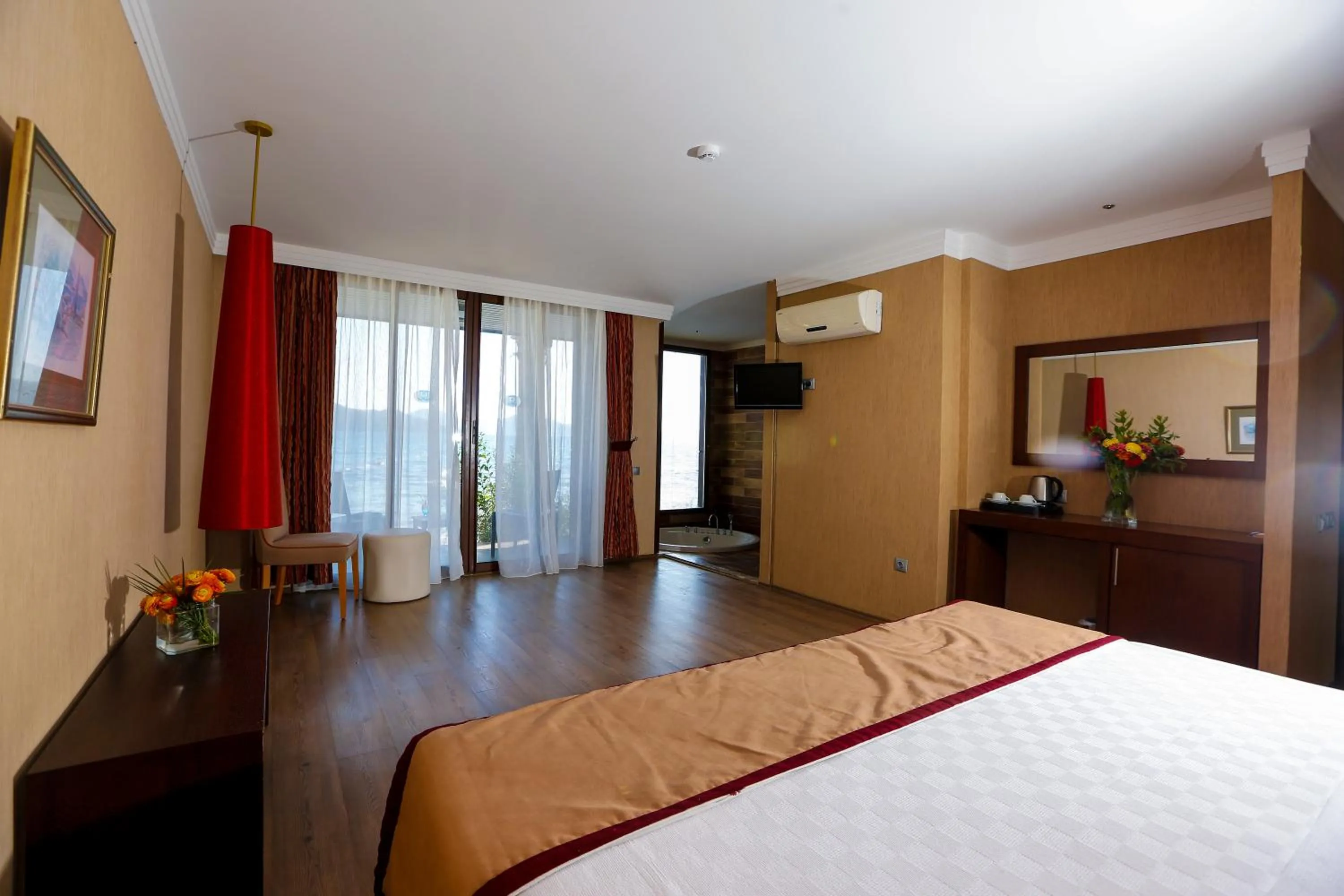 Massage in Fortezza Beach Resort