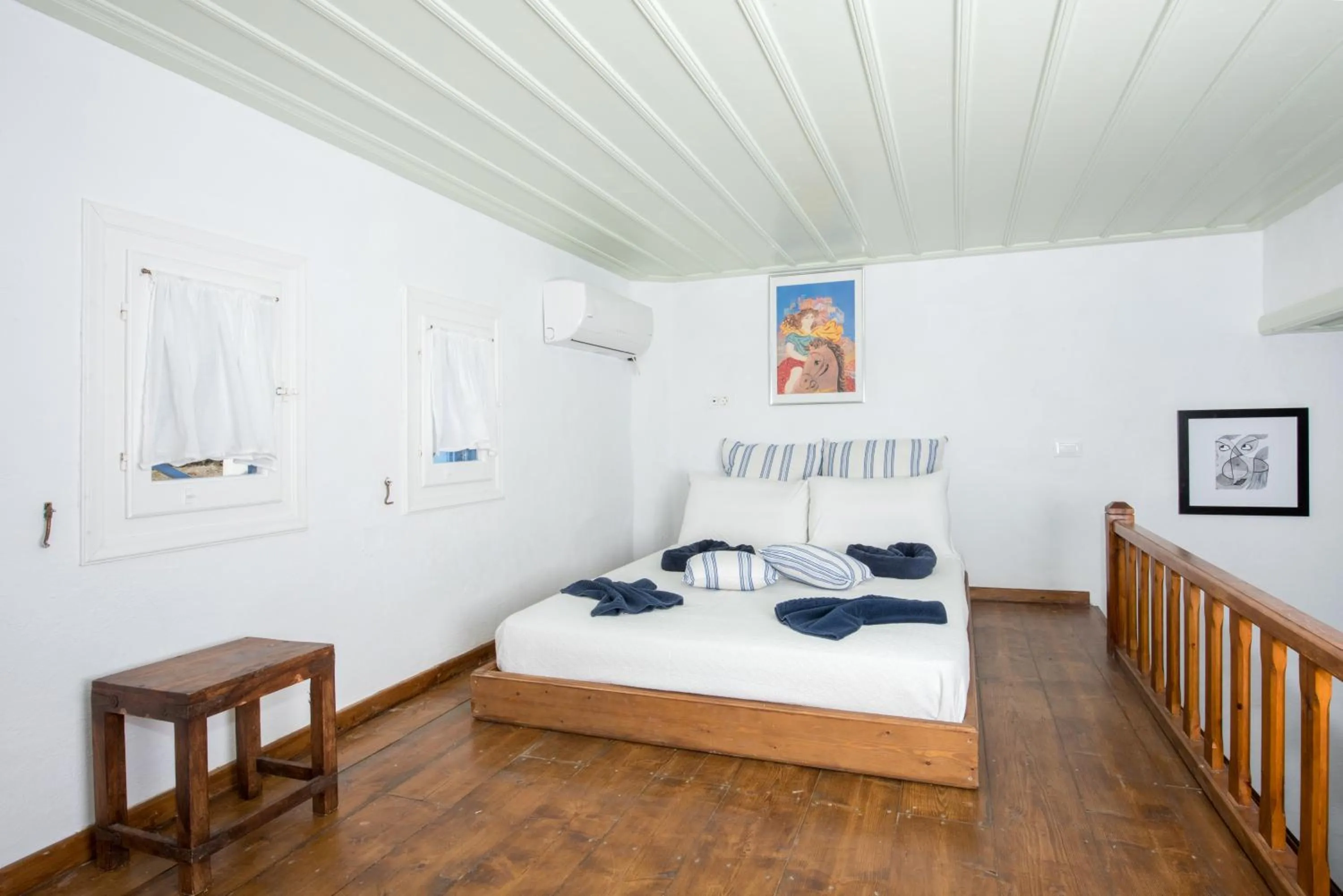 Studio (2 Adults) - Split Level in Lighthouse Hotel