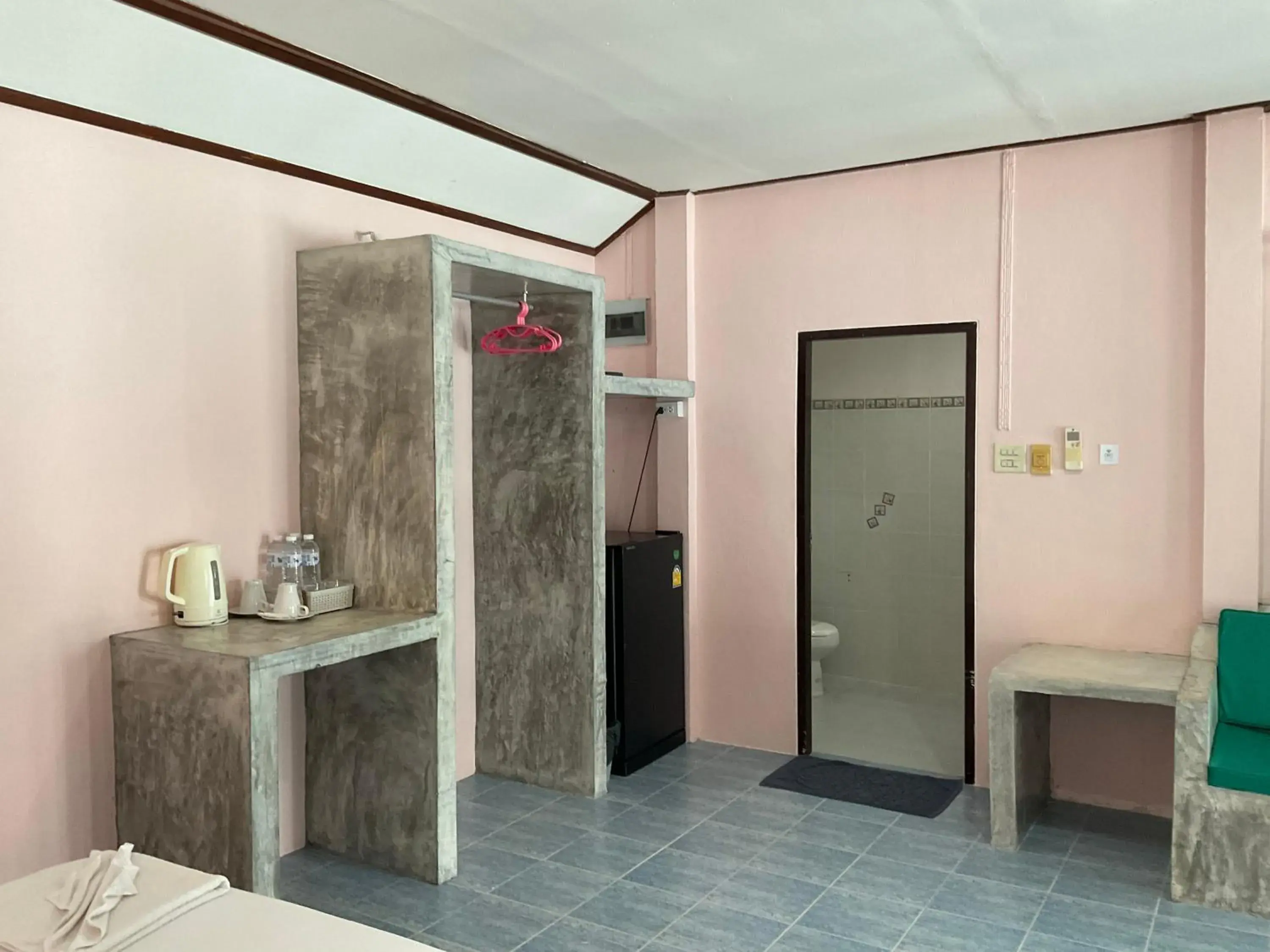 Photo of the whole room in Island Spa Resort Photo of the whole room in Island Spa Resort