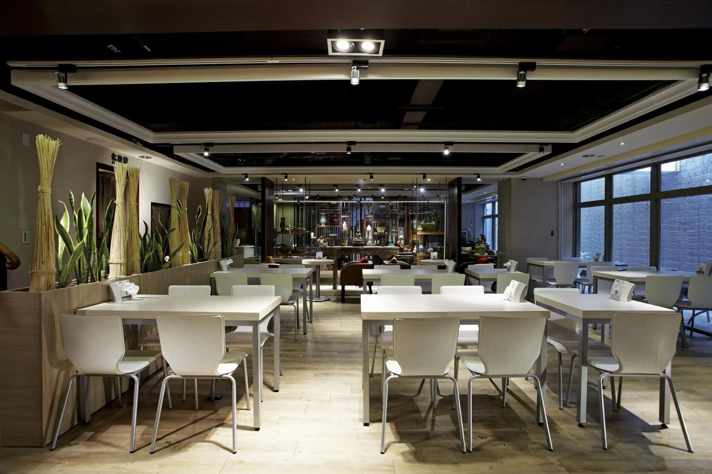 Restaurant/places to eat in Micasa Hotel Restaurant/places to eat in Micasa Hotel