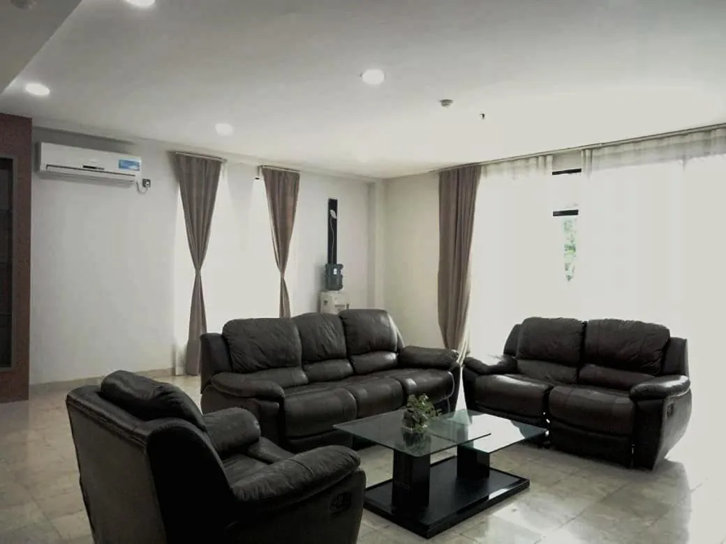 Living room in The Centro Hotel & Residence By Orchardz