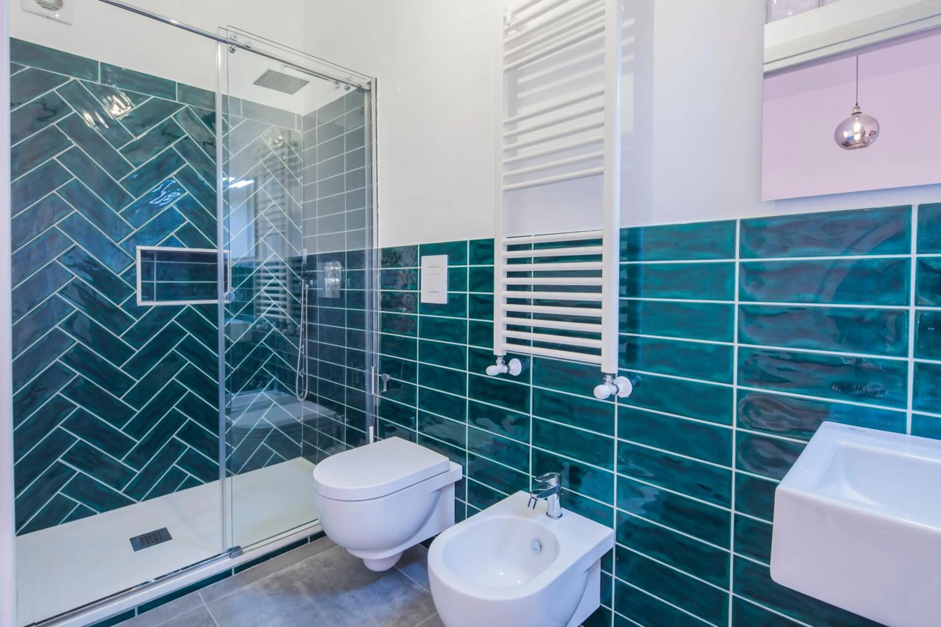 Shower in b&b Pasta Cuomo