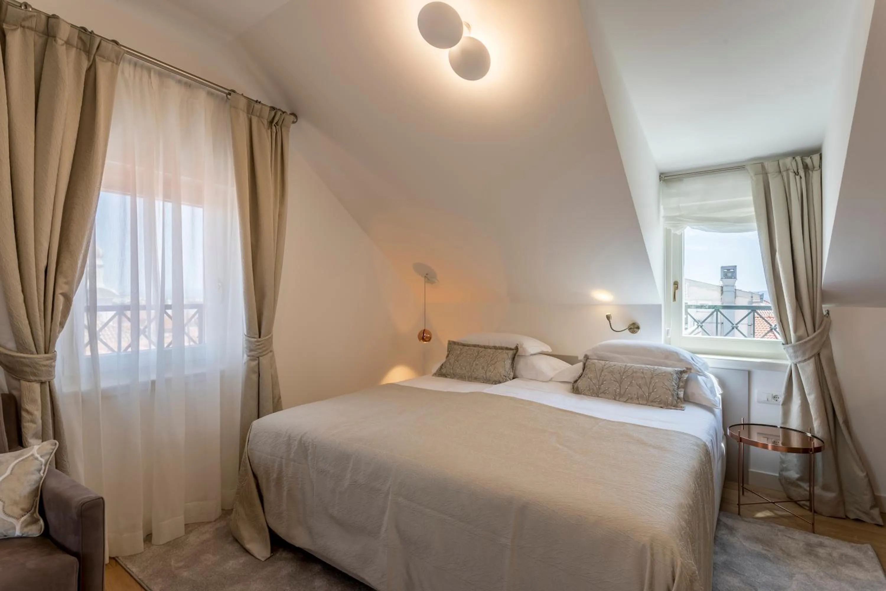 Bed in Residence Stine