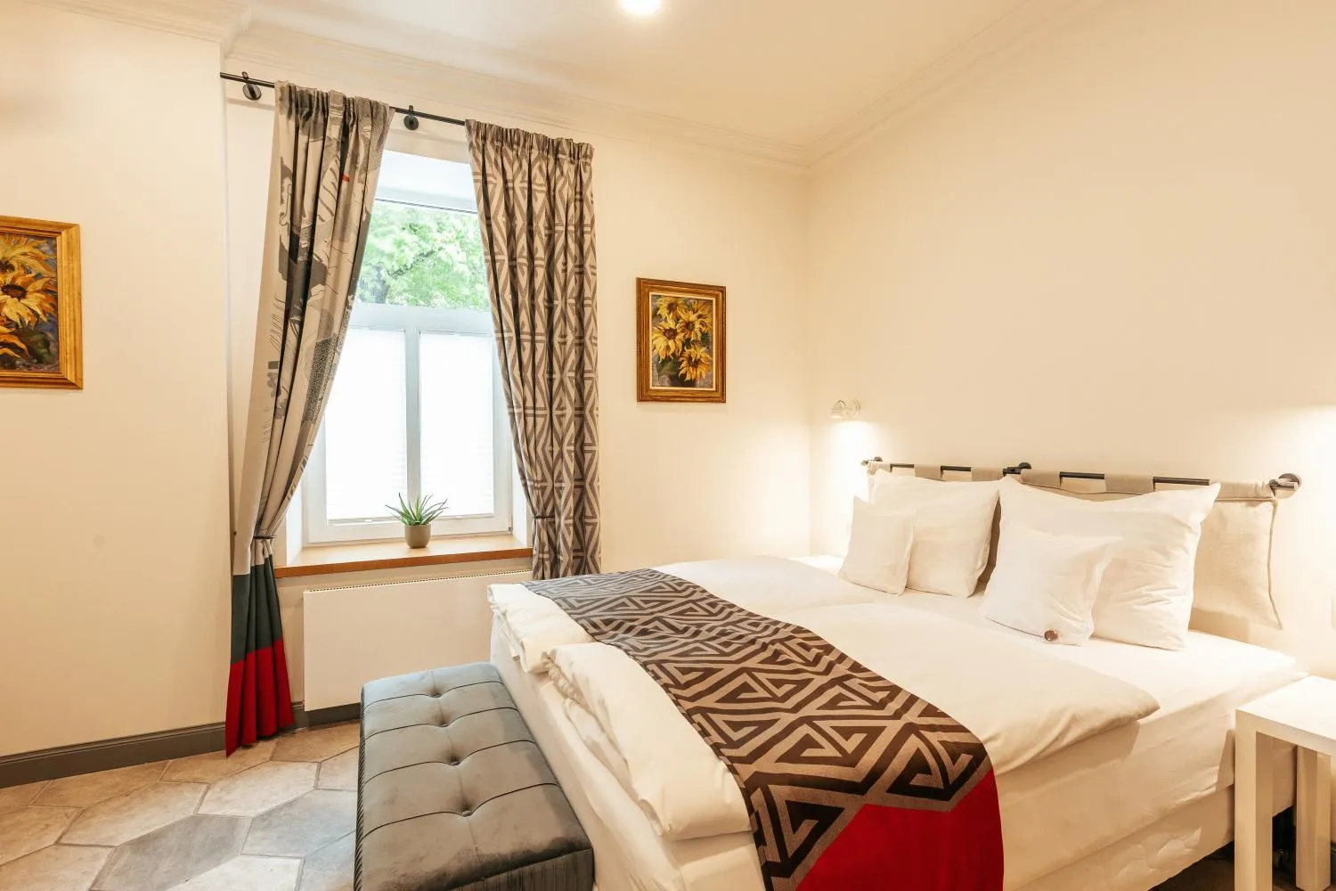 Bed in Art Hotel Roma