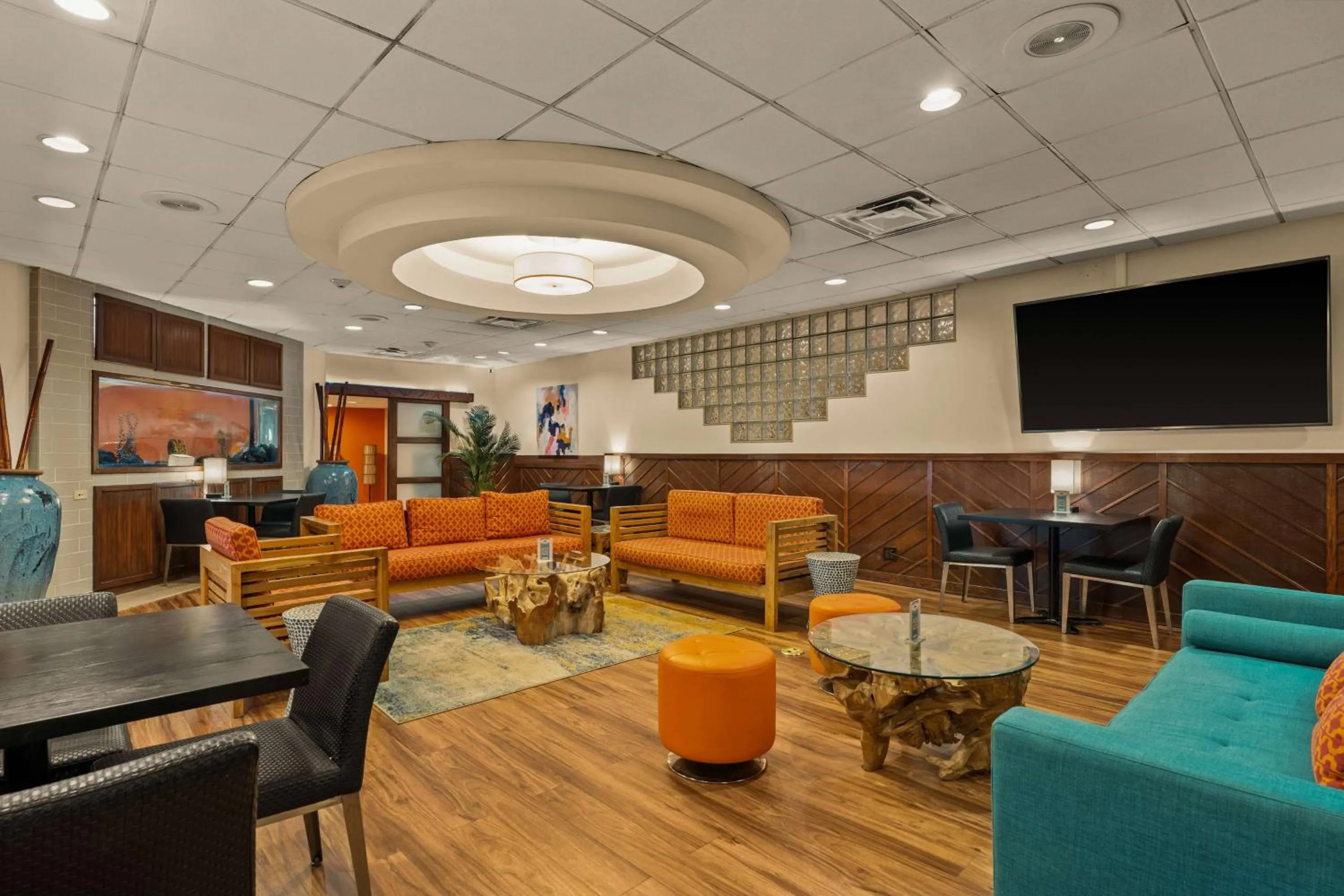 Lobby or reception in Airport Honolulu Hotel, Trademark Collection by Wyndham