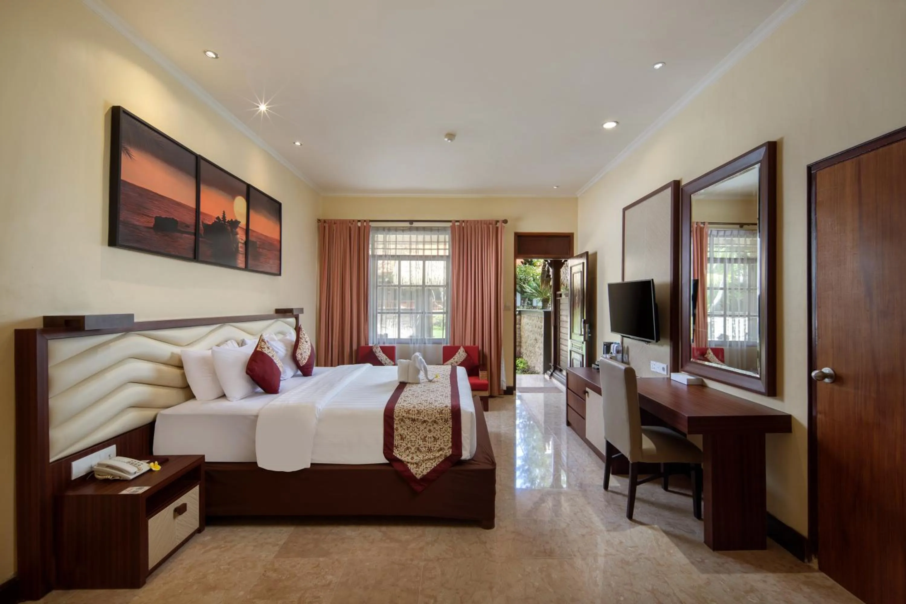 Bedroom, Bed in Grand Istana Rama Hotel
