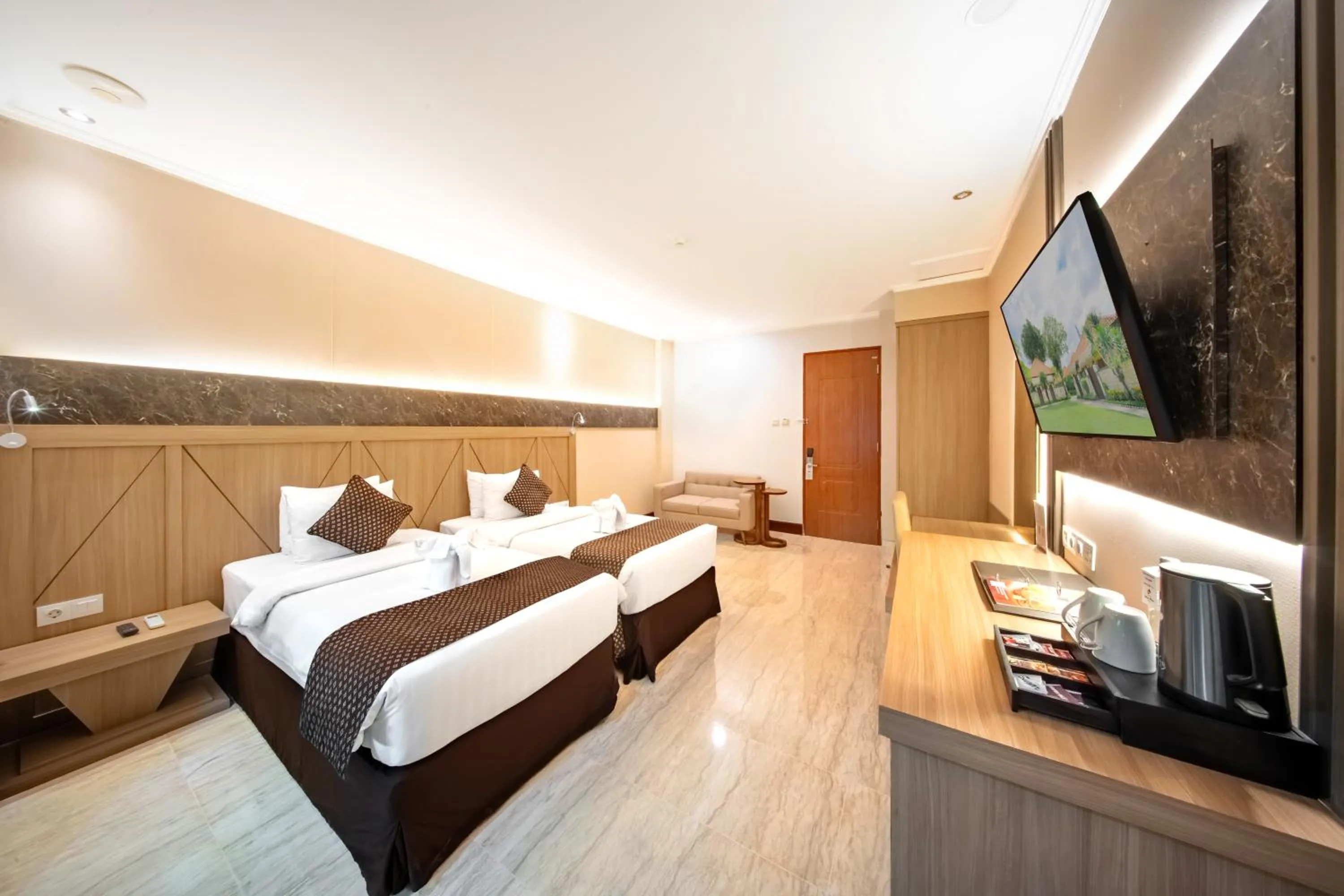 Bedroom, Bed in Grand Istana Rama Hotel
