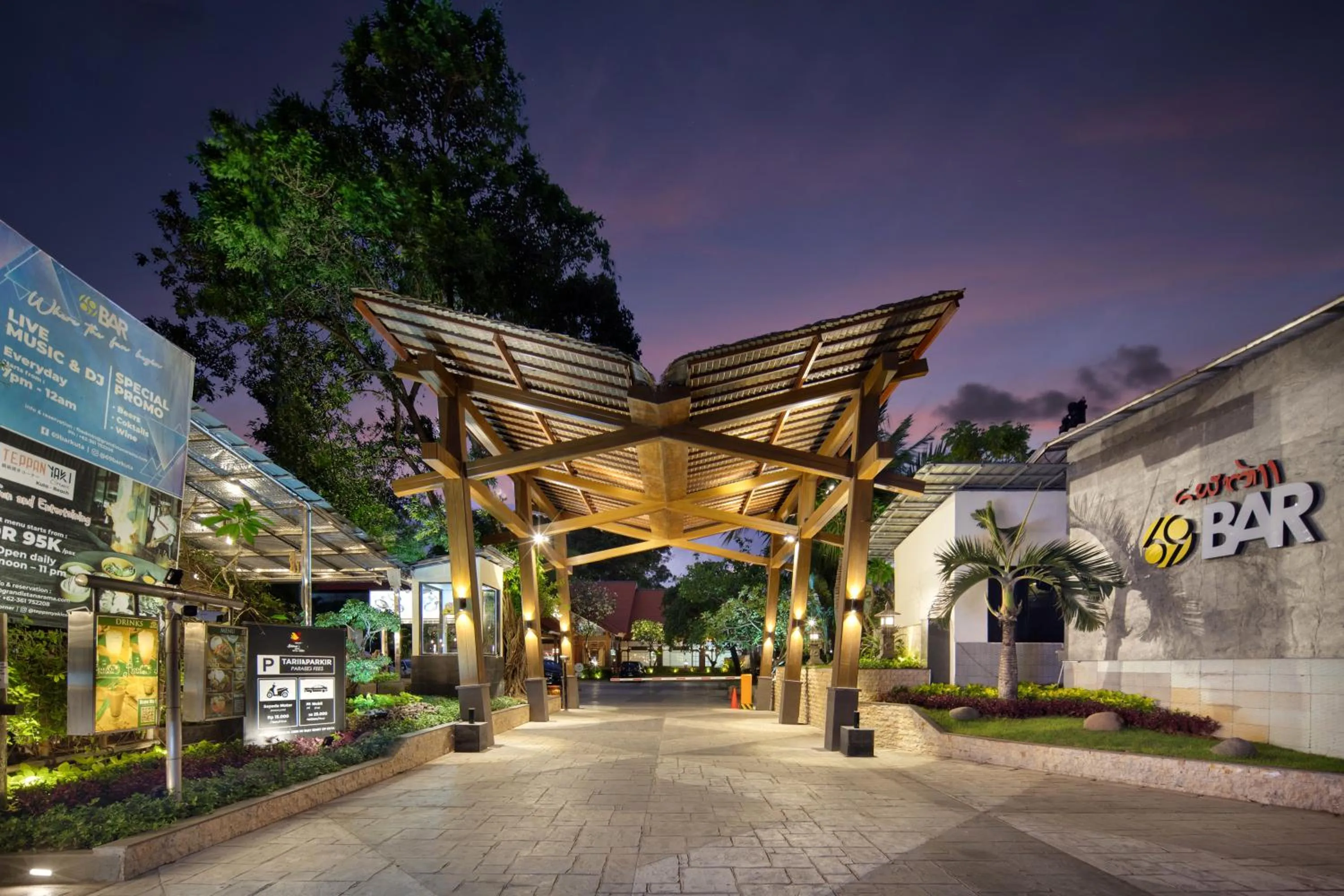 Logo/Certificate/Sign in Grand Istana Rama Hotel