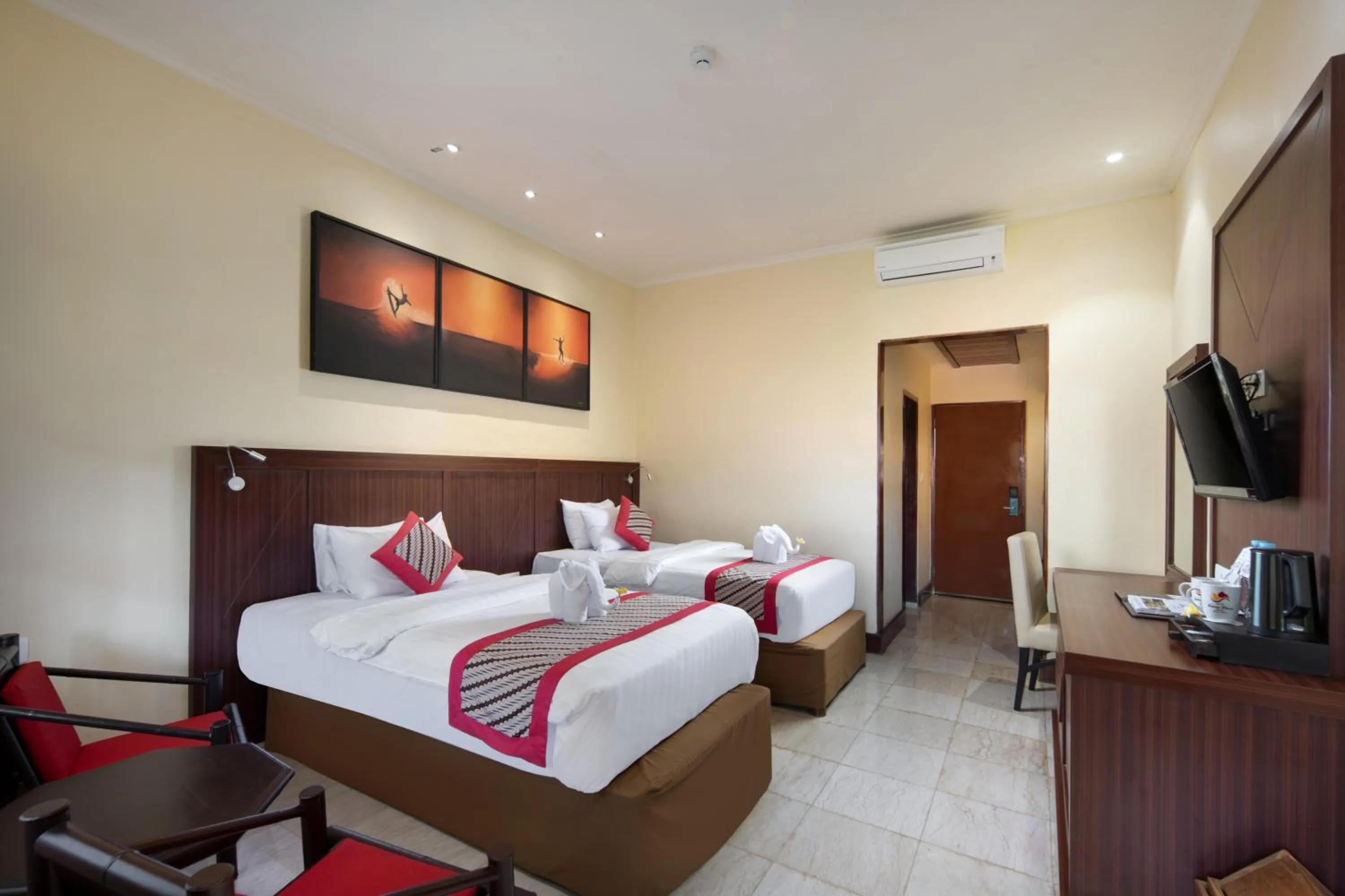 Bedroom, Bed in Grand Istana Rama Hotel