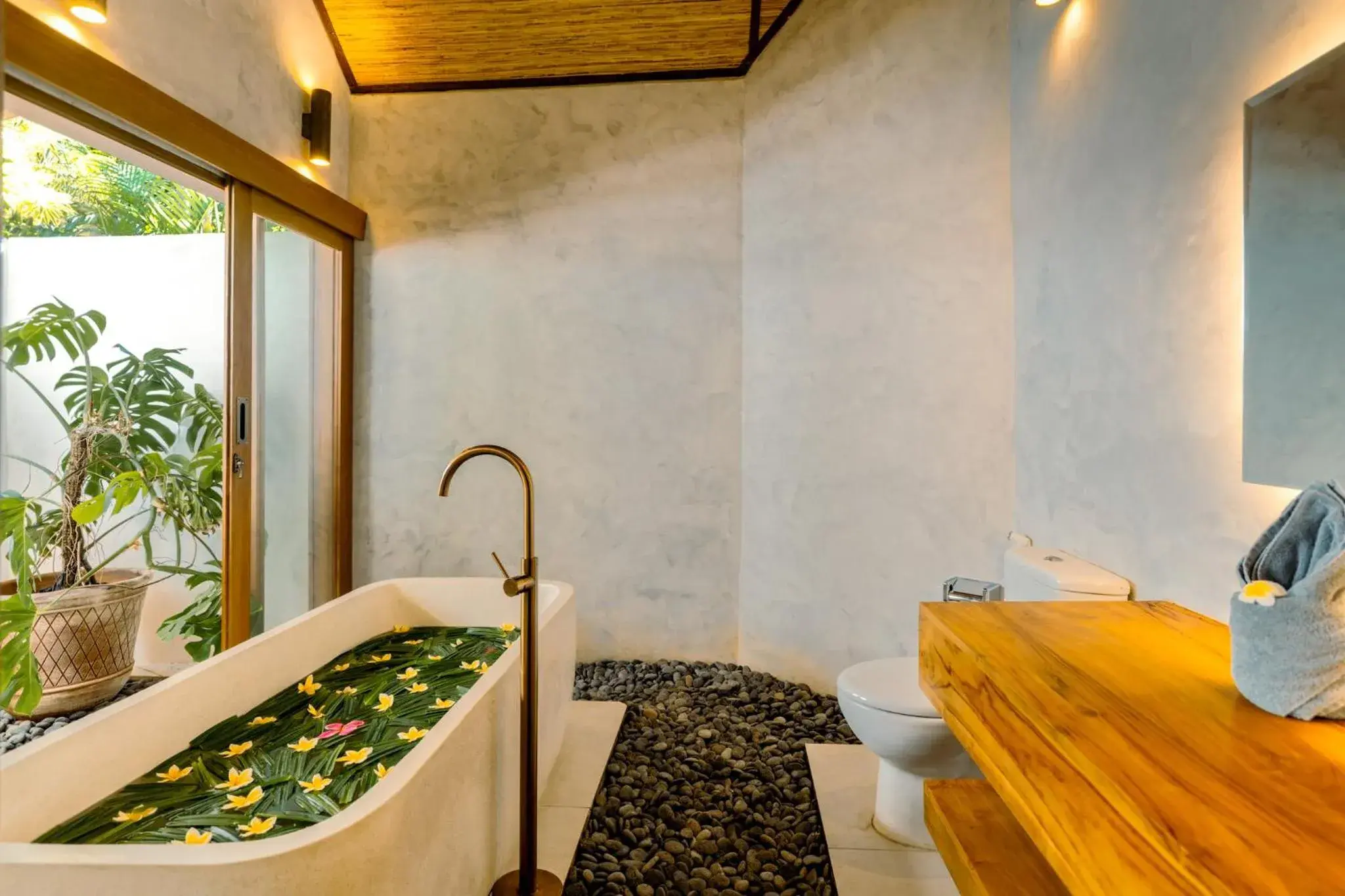 Spa and wellness centre/facilities, Bed in Sri Phala Resort & Villa Spa and wellness centre/facilities, Bed in Sri Phala Resort & Villa