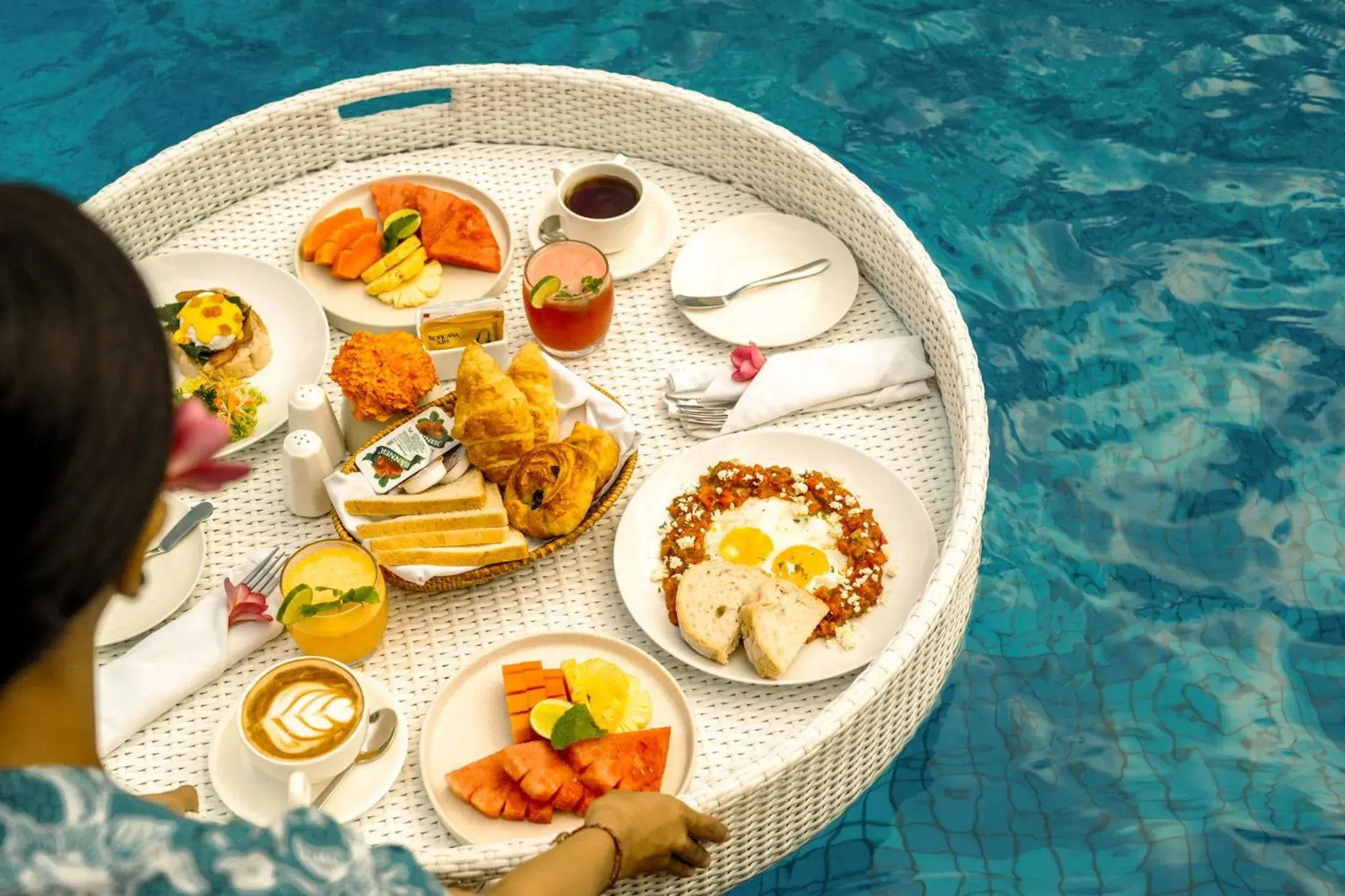 Food in Sri Phala Resort & Villa Food in Sri Phala Resort & Villa