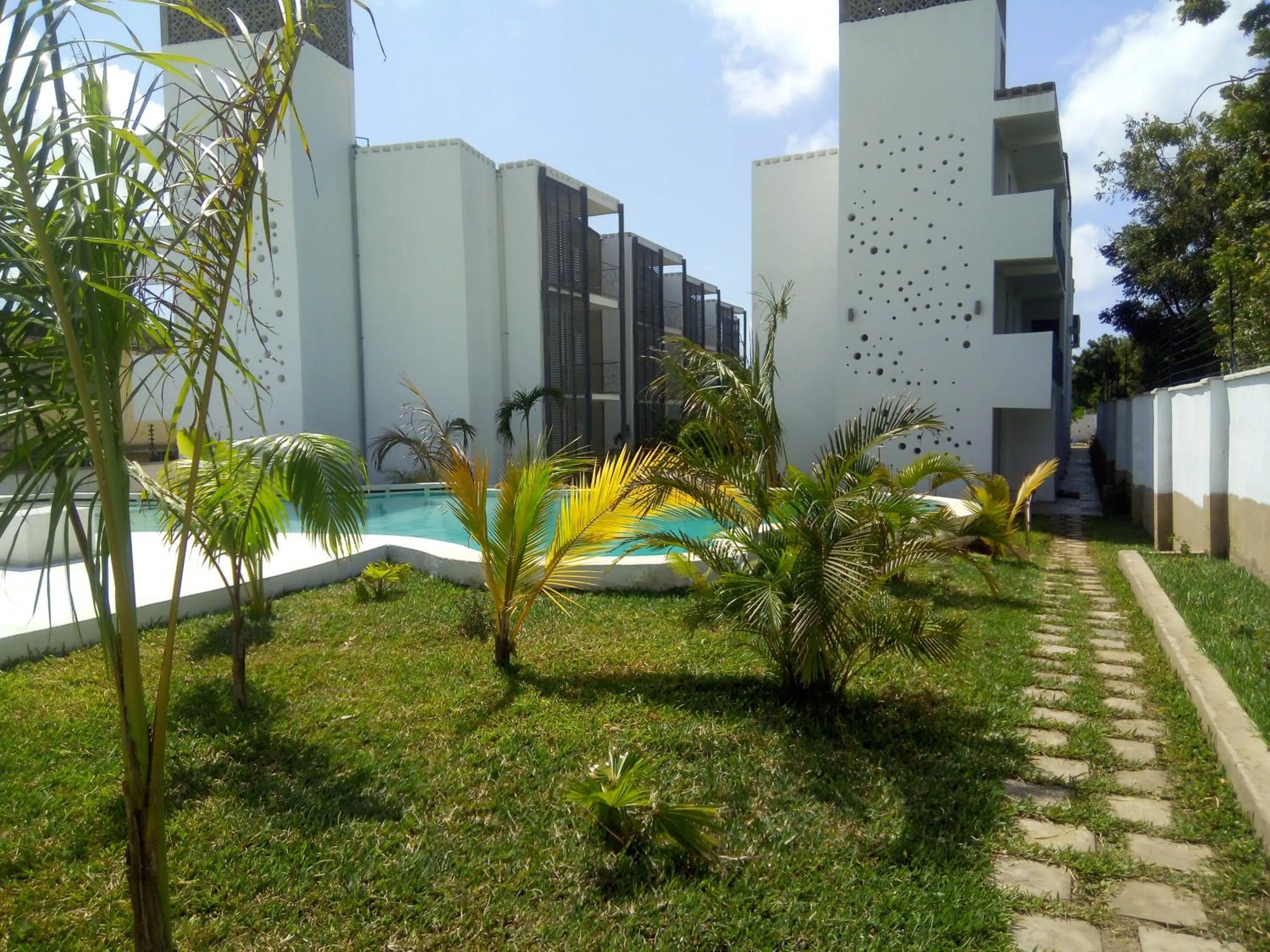 Property building in Aqua Resort