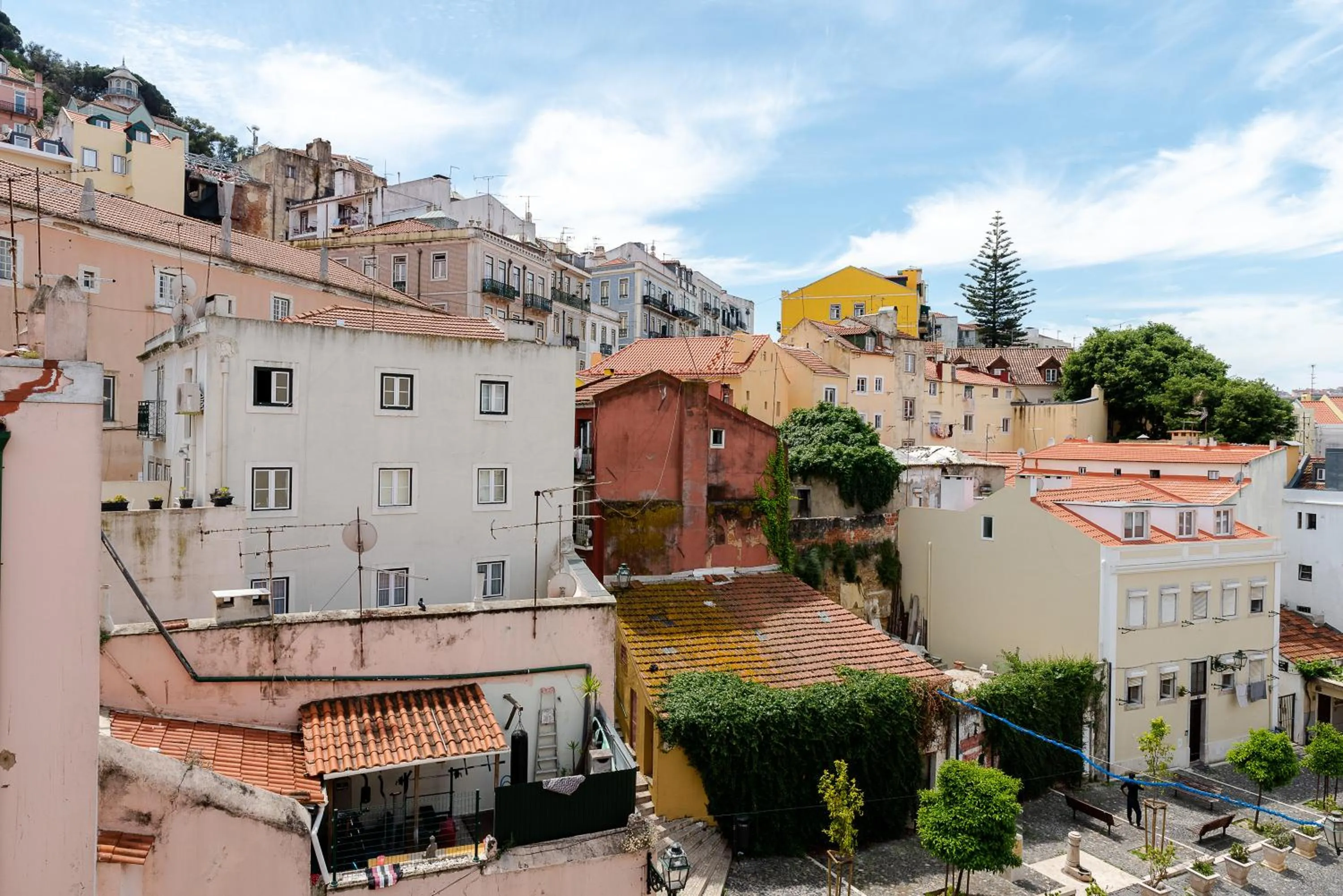 Property building in Sitio dos Cavaleiros Daily Serviced Apartments