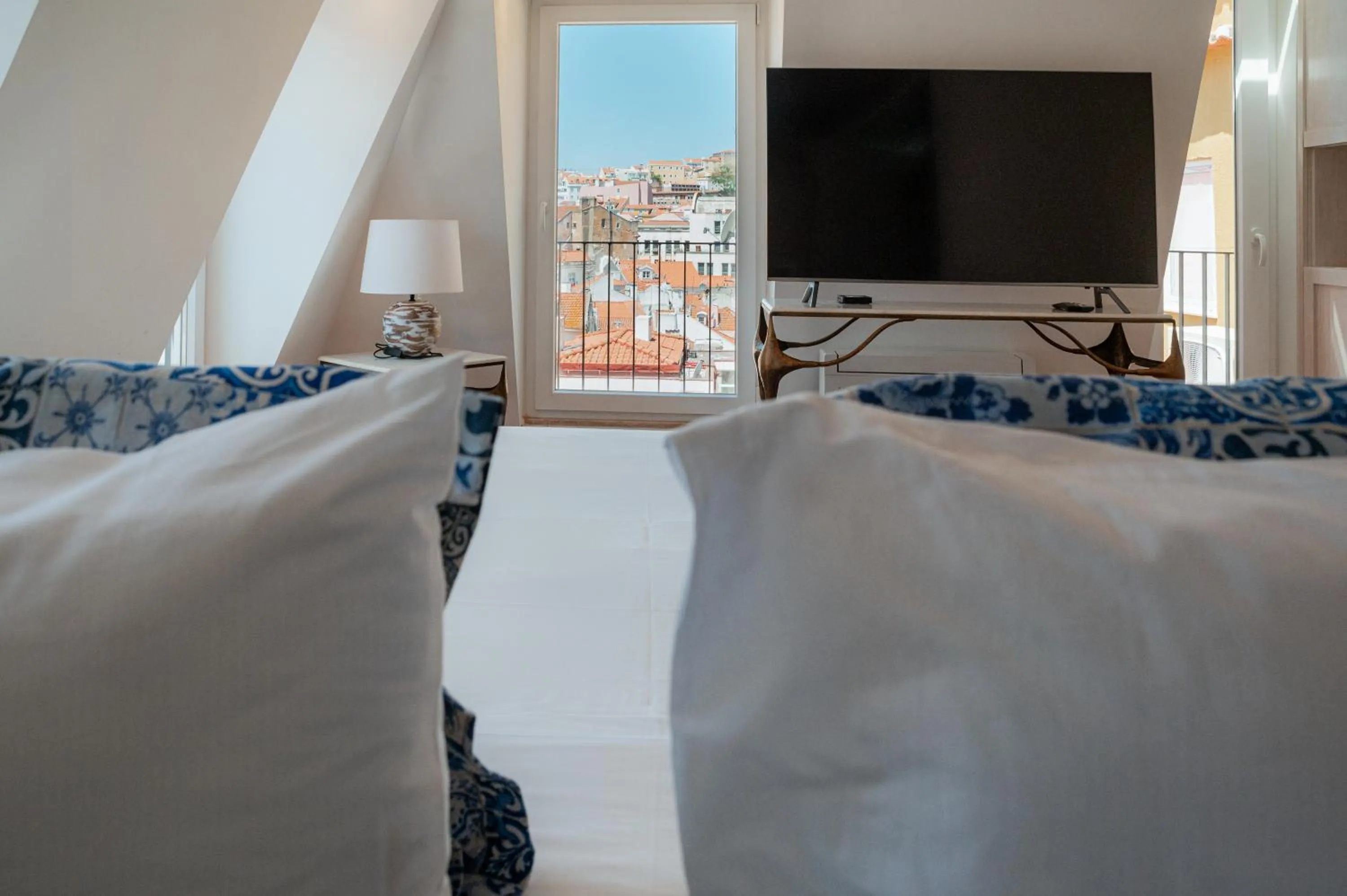 TV and multimedia, Bed in Sitio dos Cavaleiros Daily Serviced Apartments