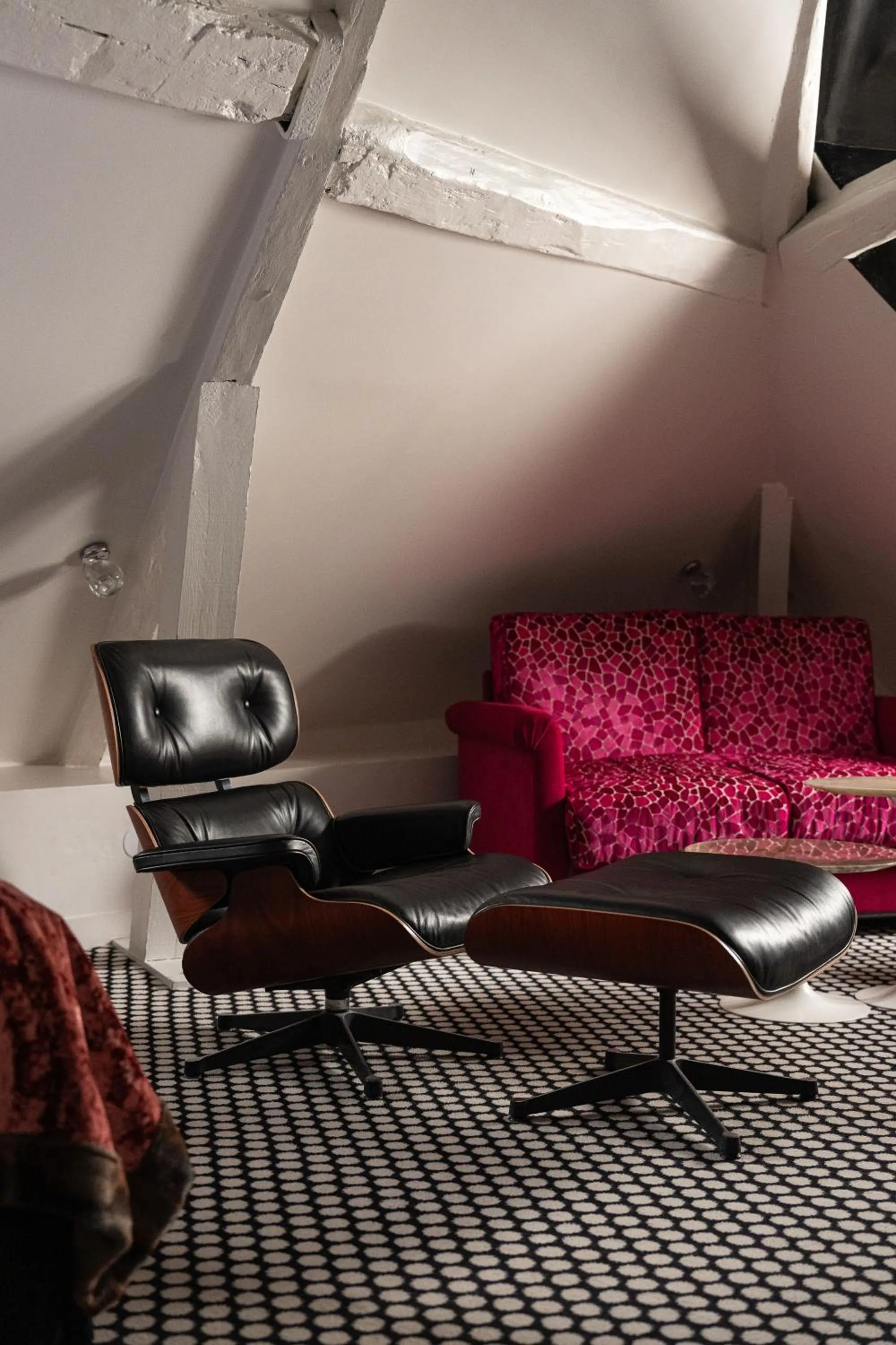 Living room in Hôtel du Petit Moulin, Haute Couture hotel by Lacroix