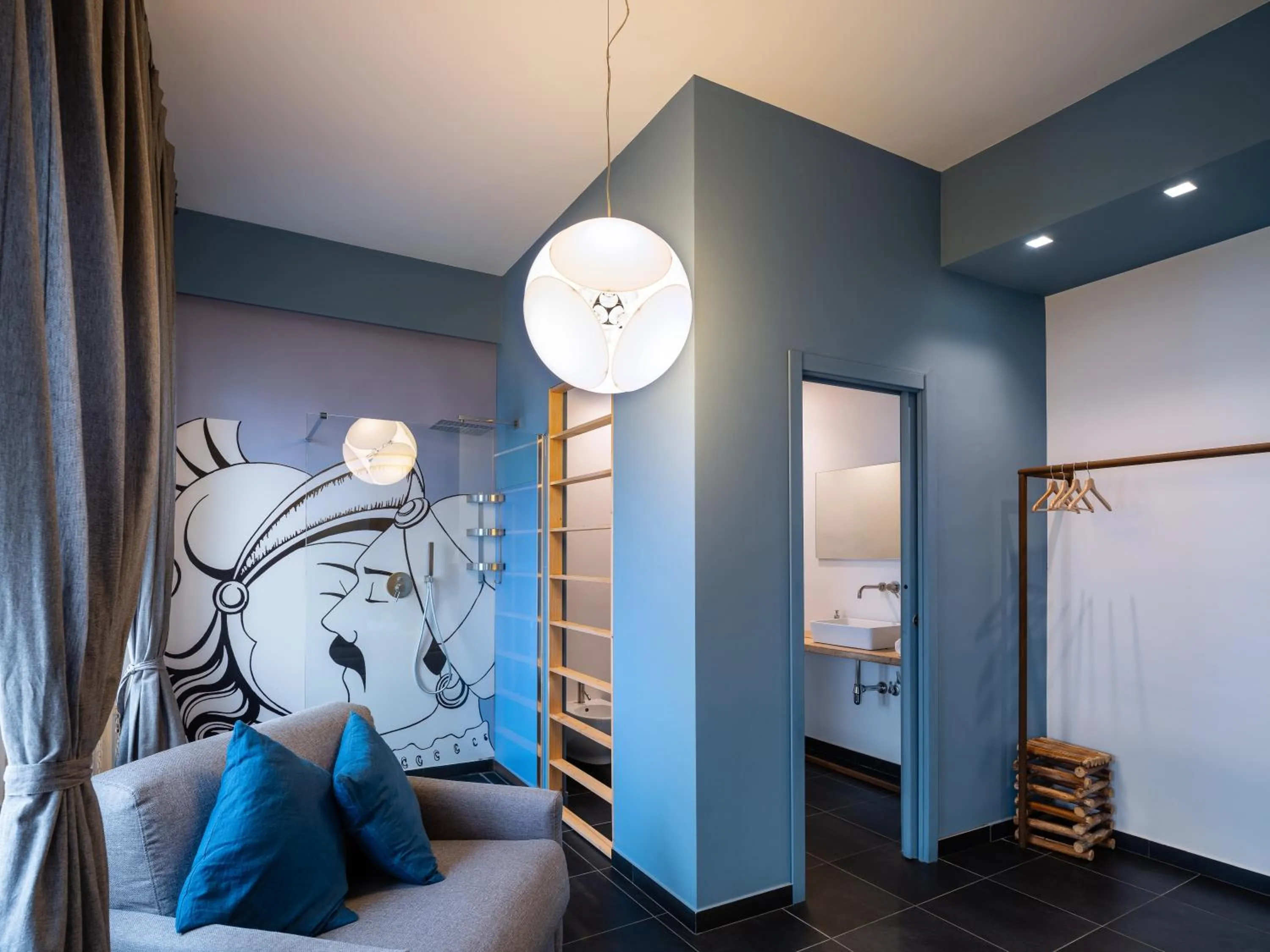 Bathroom, Bed in WelcHome - guest accomodation