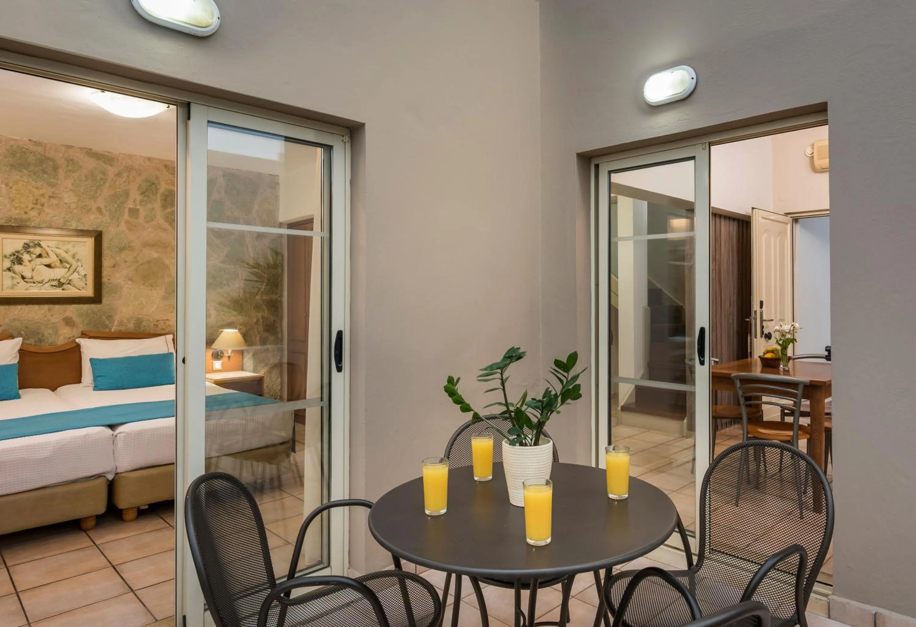 Balcony/Terrace, Bed in Elotis Suites