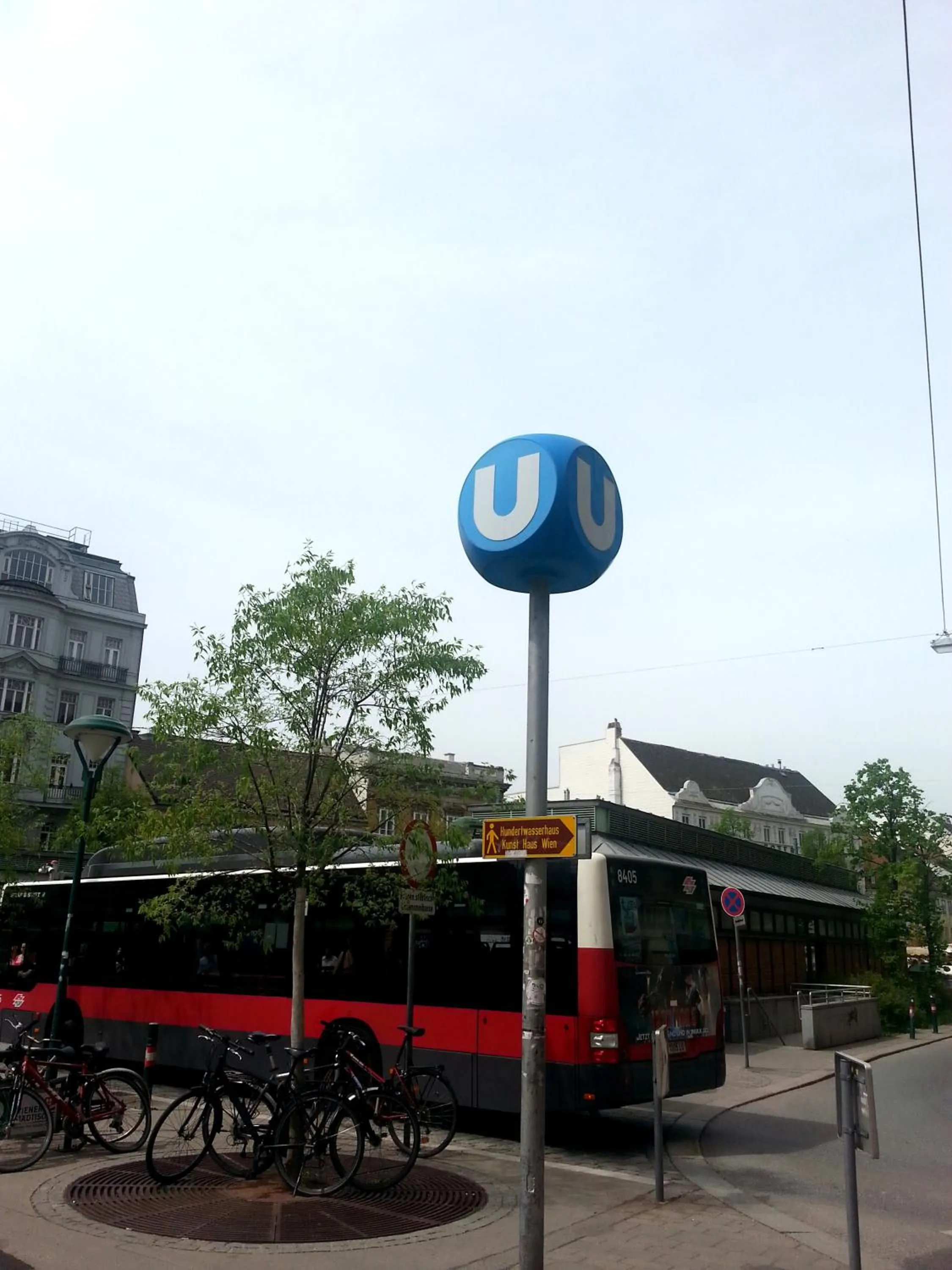 Area and facilities in KIBI Rooms self check-in