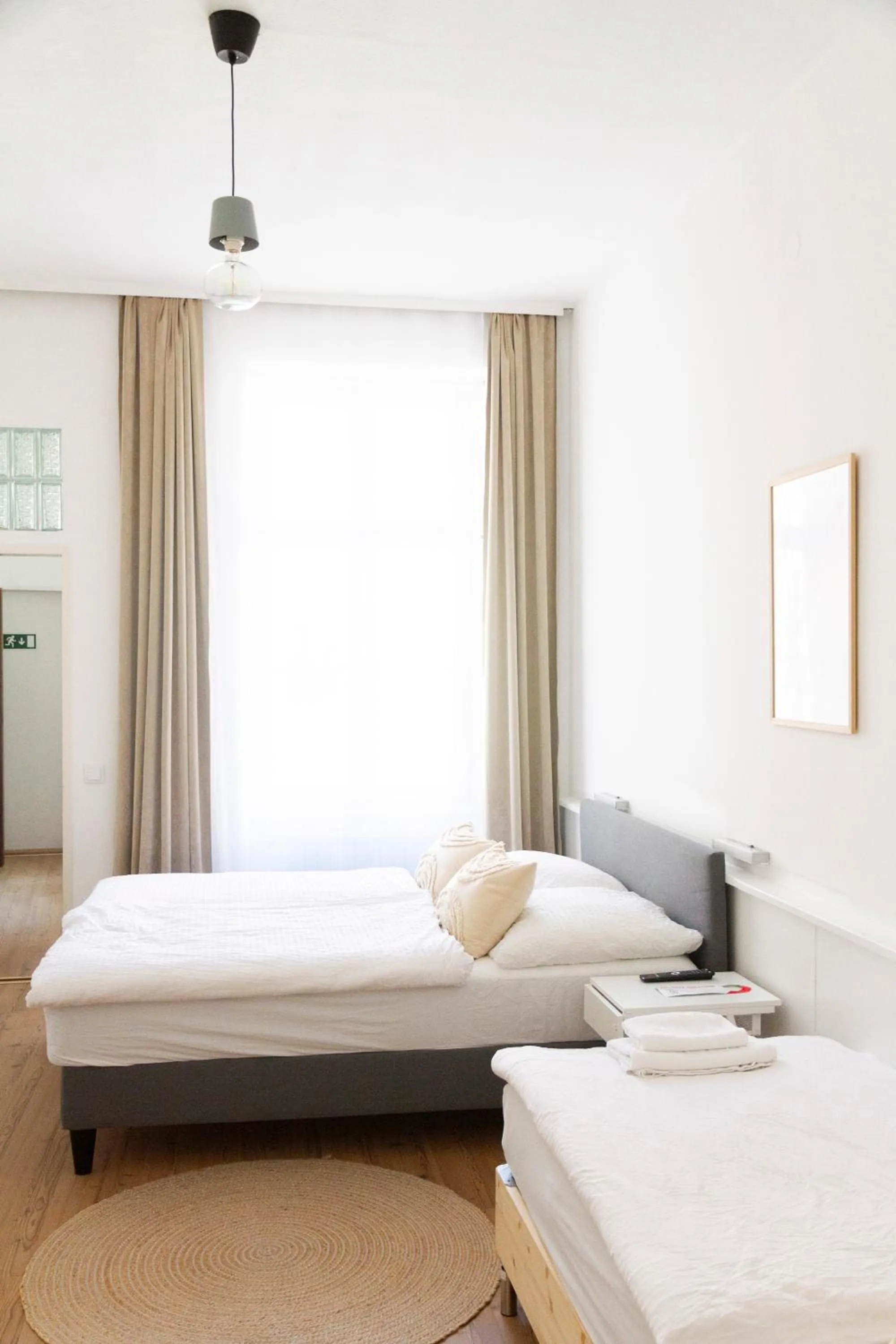 KIBI Rooms self check-in