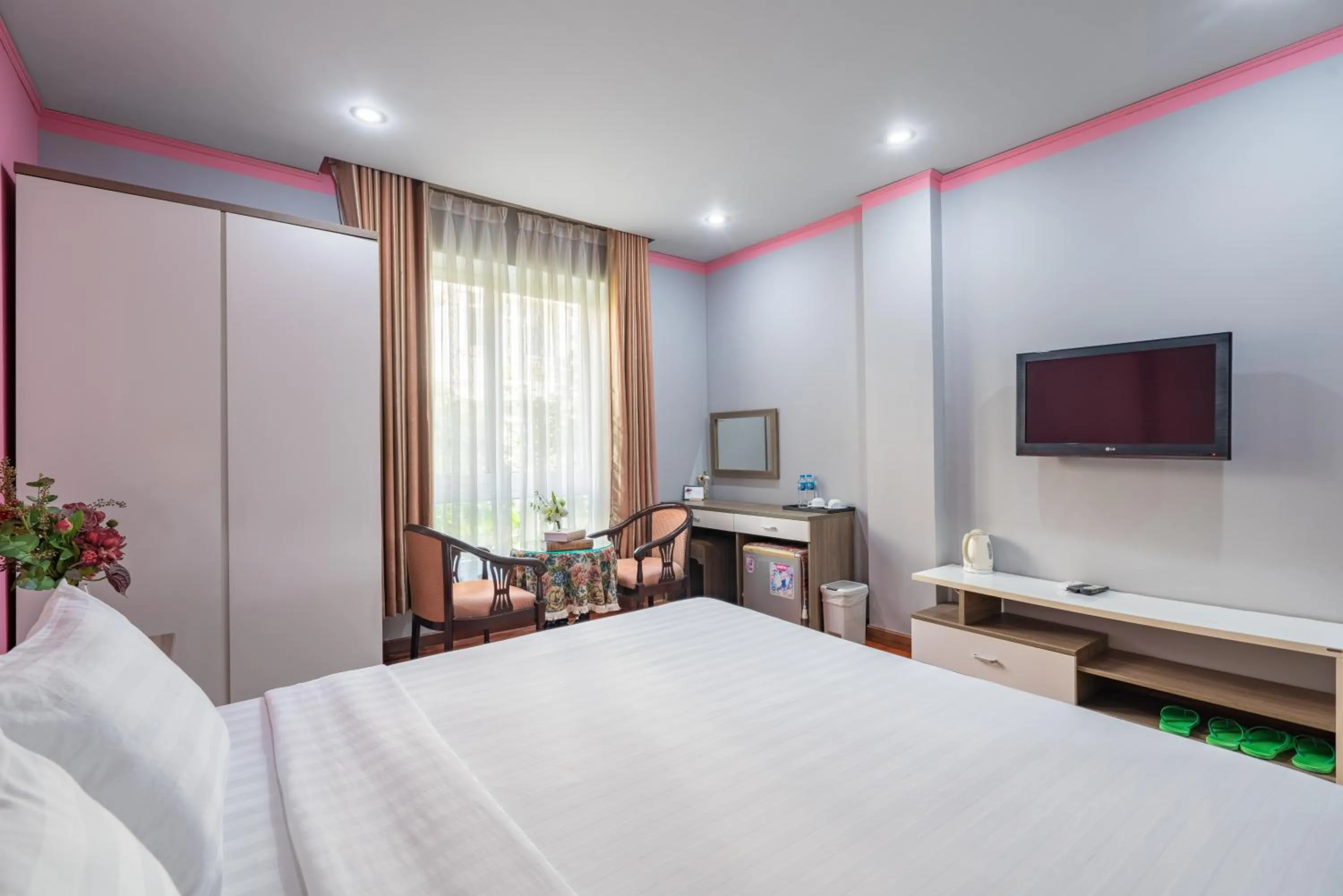 Communal lounge/ TV room, Bed in La Palma - Garden Saigon Hotel Phu My Hung