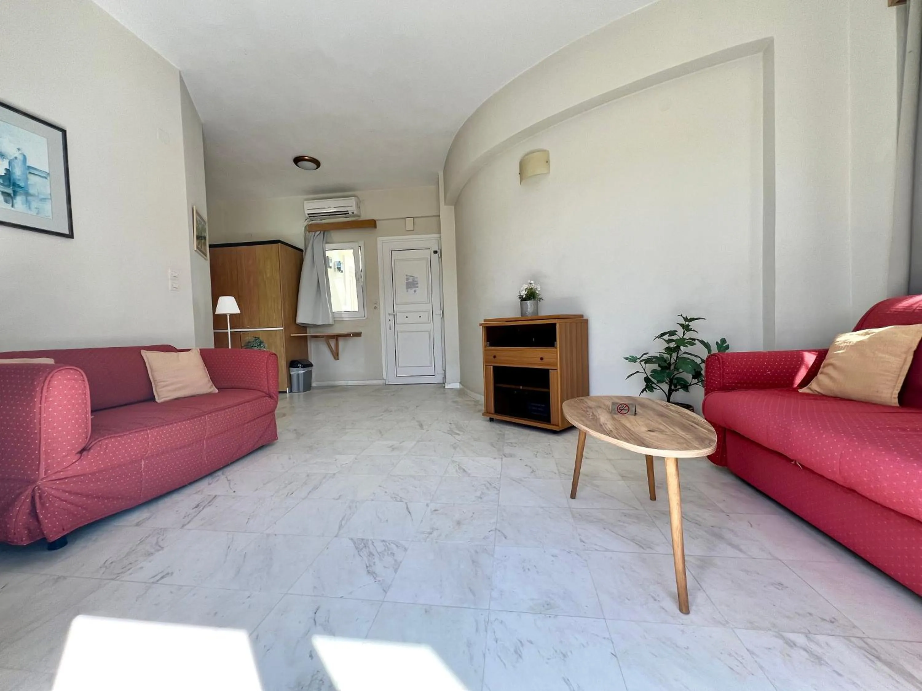 Seating area in Sea Breeze