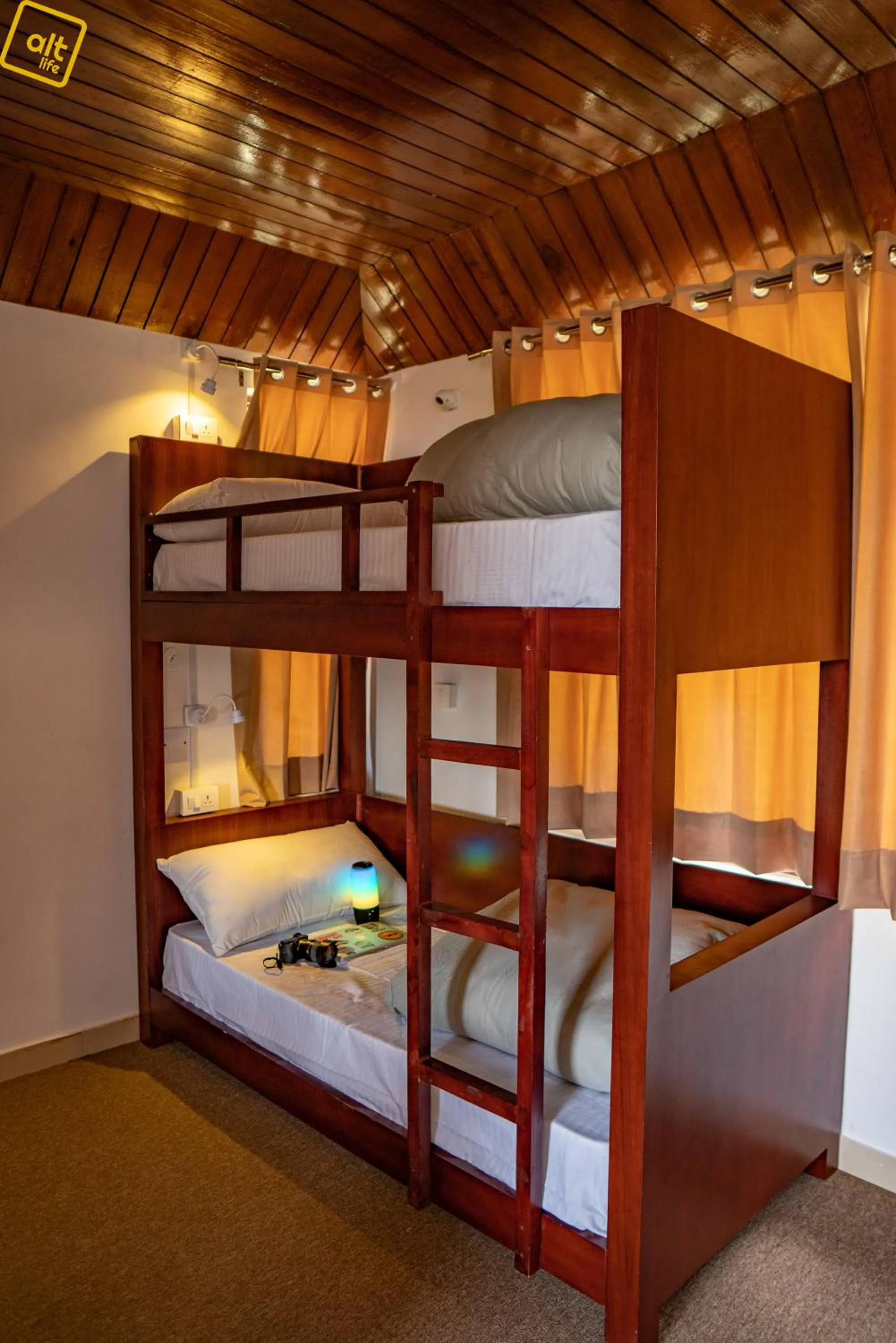 Bed in Alt Life - Dharamkot (Mcleodganj)