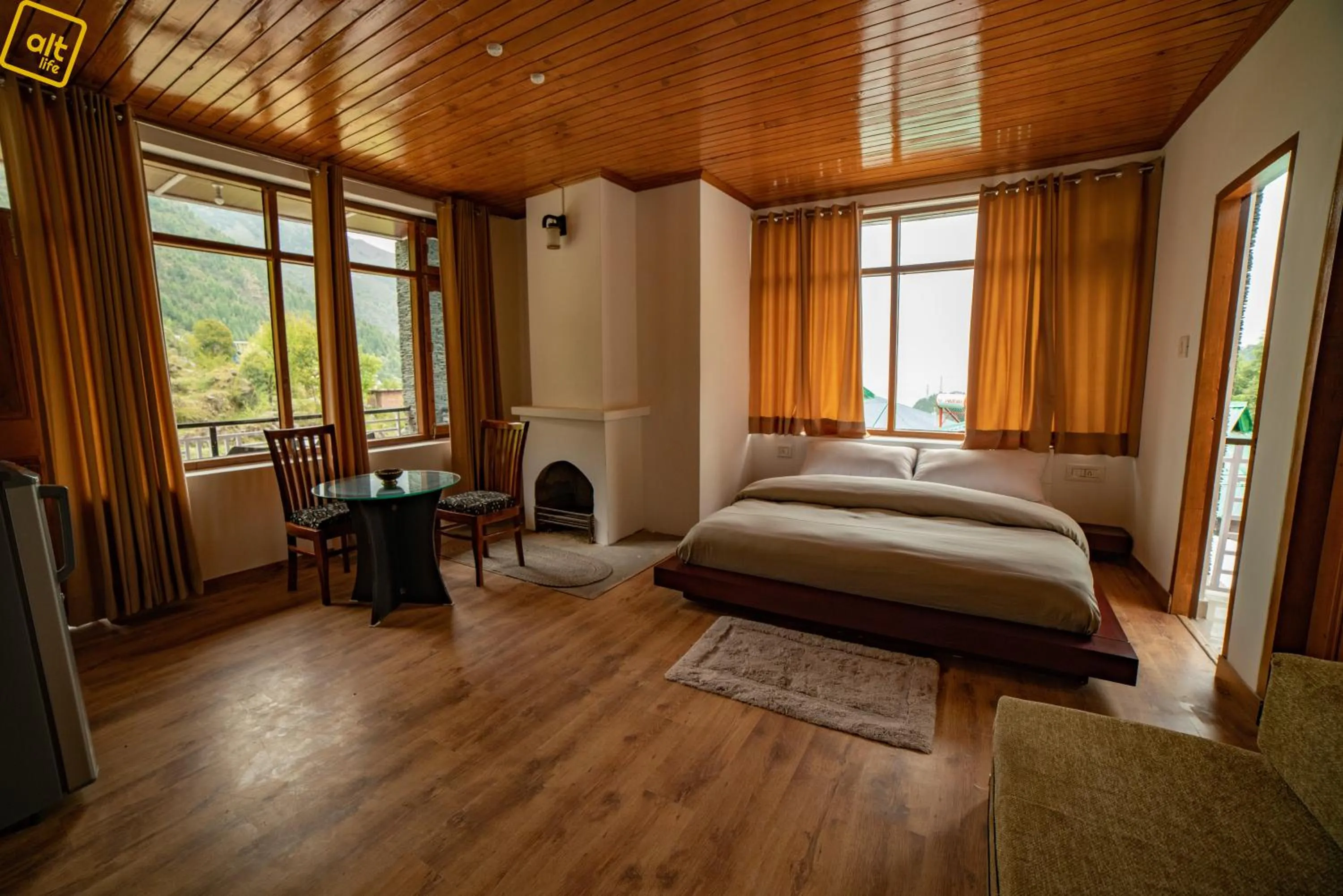 Bed in Alt Life - Dharamkot (Mcleodganj)