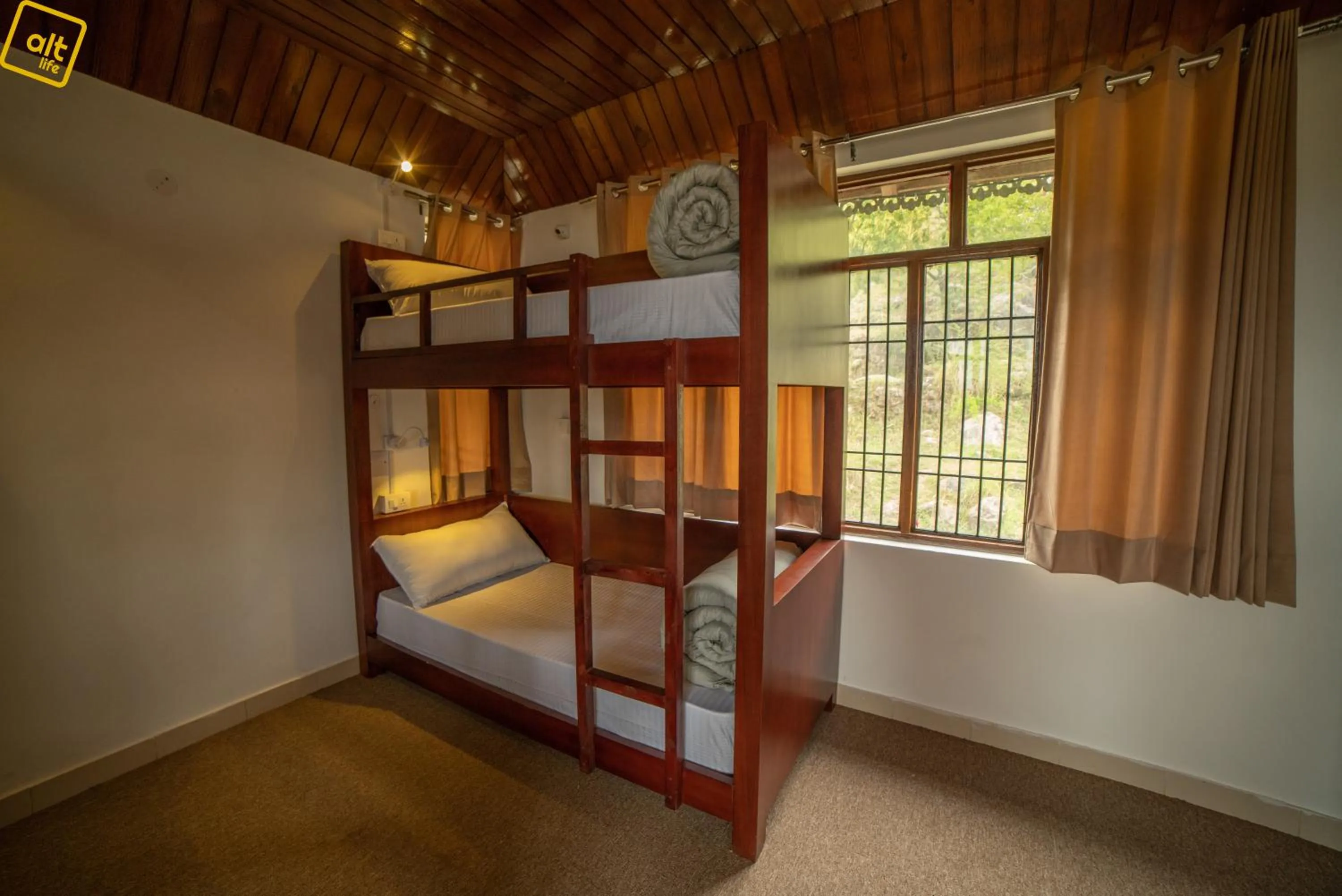 Bed in Alt Life - Dharamkot (Mcleodganj)