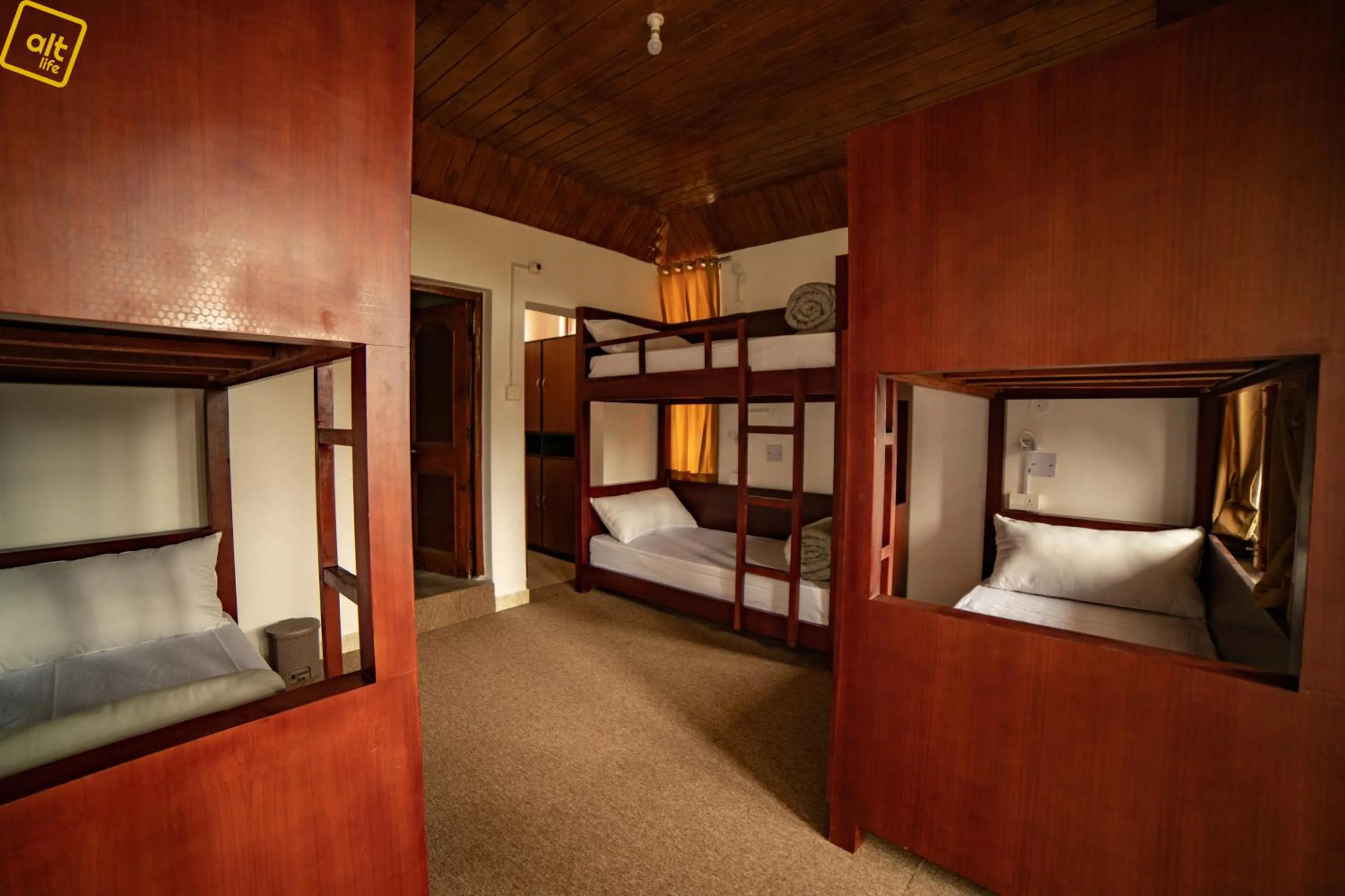 Bed in Alt Life - Dharamkot (Mcleodganj)