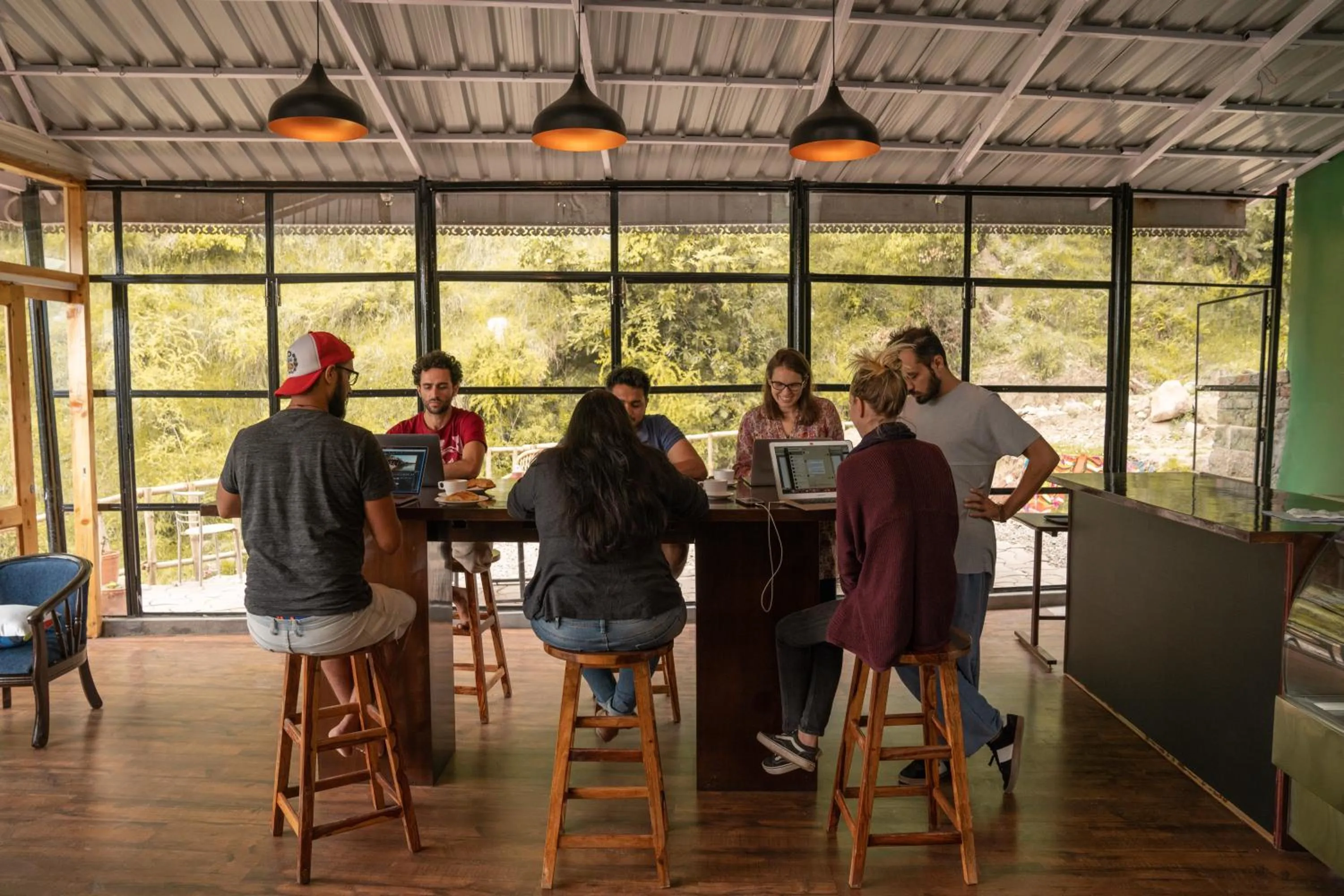 Business facilities in Alt Life - Dharamkot (Mcleodganj)