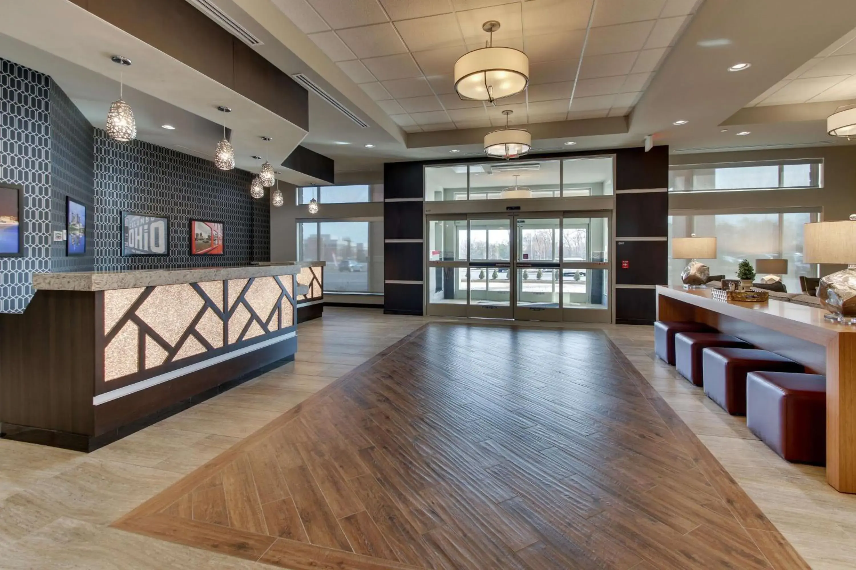 Lobby or reception in Drury Inn & Suites Cleveland Beachwood Lobby or reception in Drury Inn & Suites Cleveland Beachwood