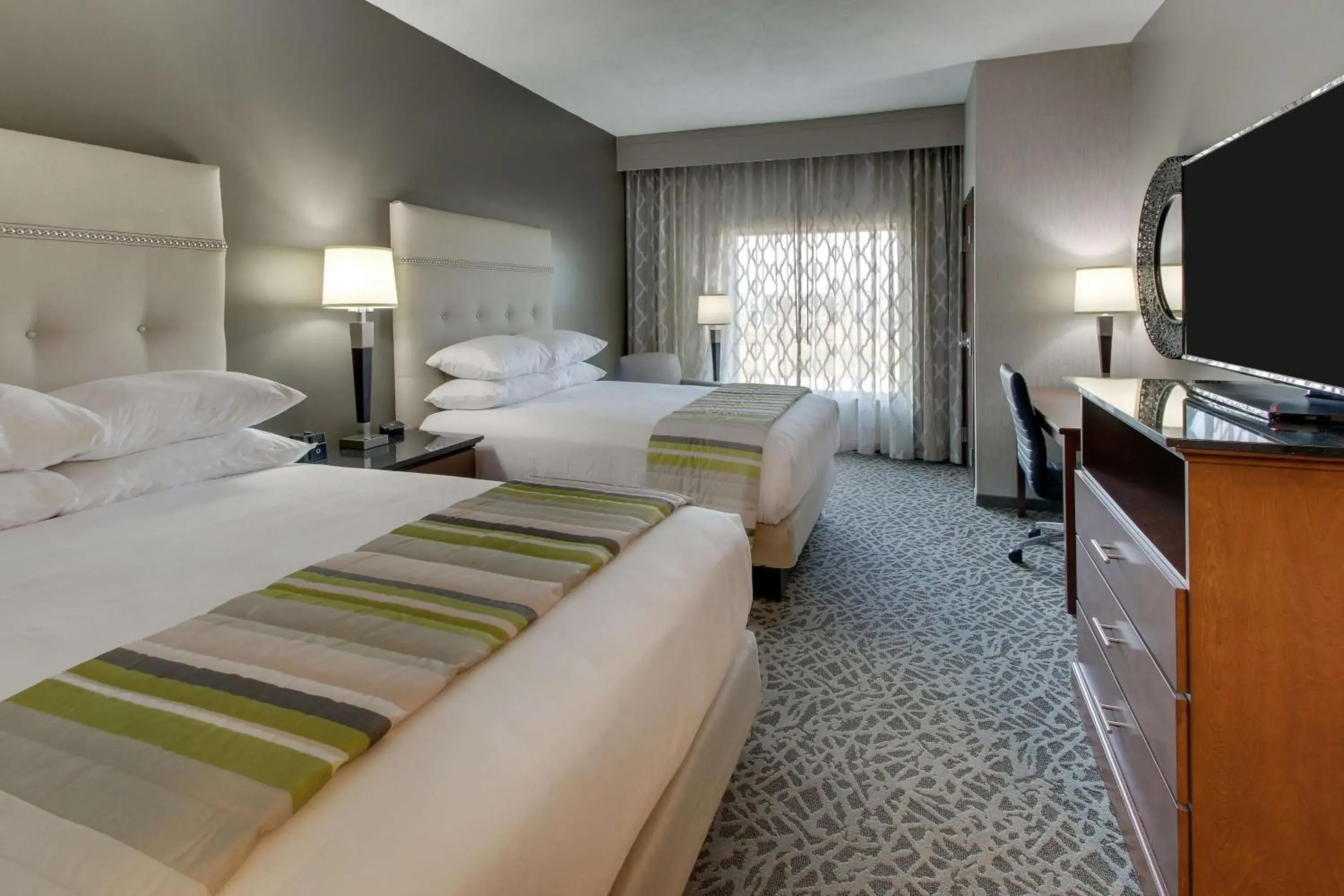 Superior Queen Room with Two Queen Beds - Hearing Accessible, Roll-in Shower in Drury Inn & Suites Cleveland Beachwood Superior Queen Room with Two Queen Beds - Hearing Accessible, Roll-in Shower in Drury Inn & Suites Cleveland Beachwood