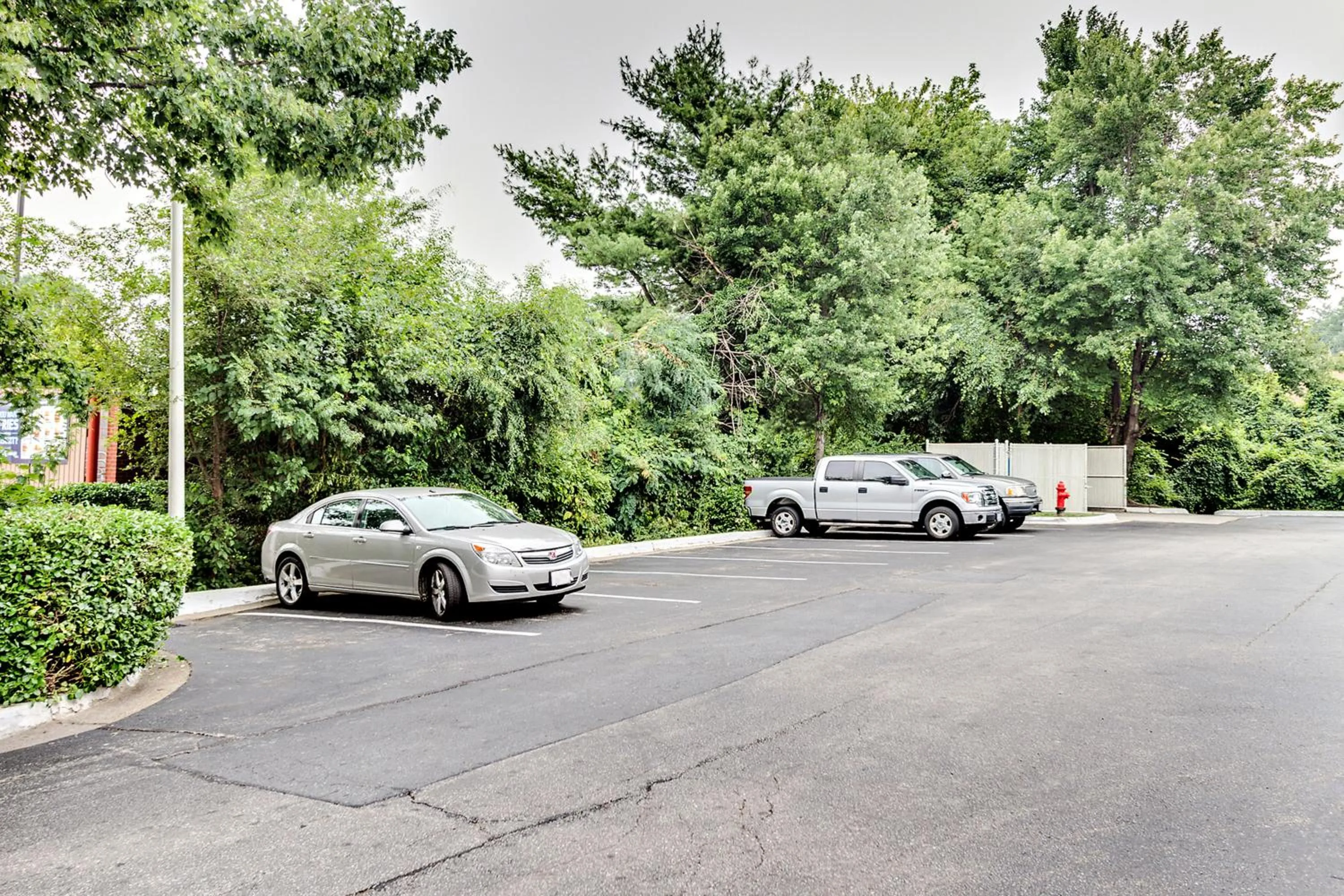 Facade/entrance in Motel 6-Linthicum Heights, MD - BWI Airport