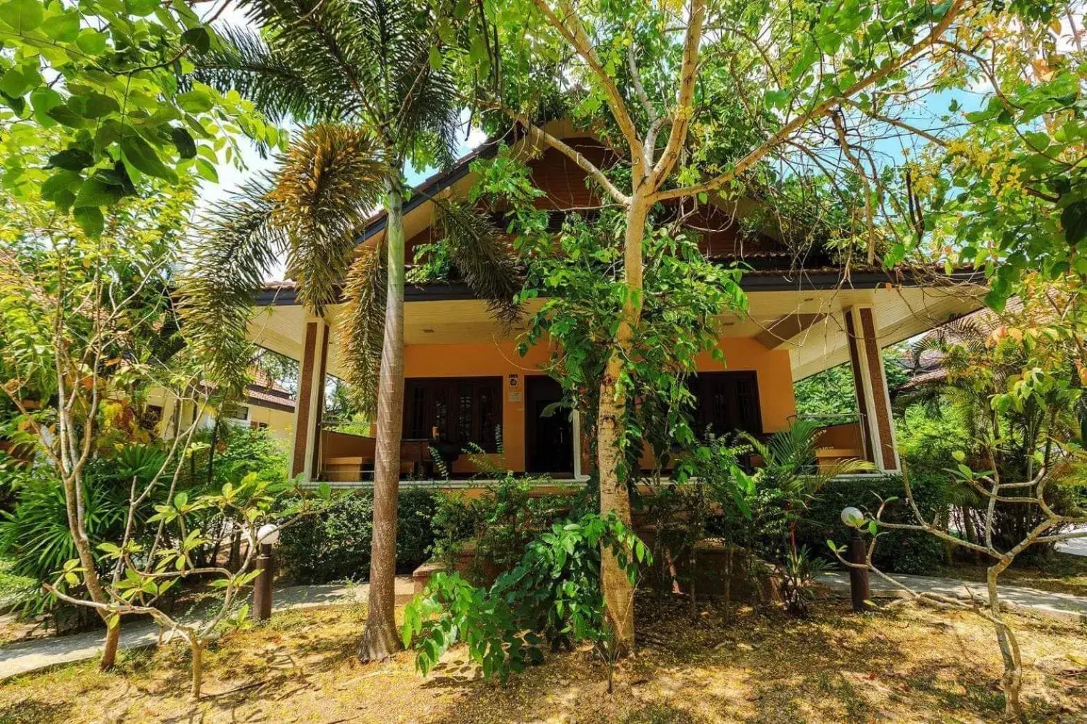 Property building in Oscar Villa Aonang Krabi Property building in Oscar Villa Aonang Krabi