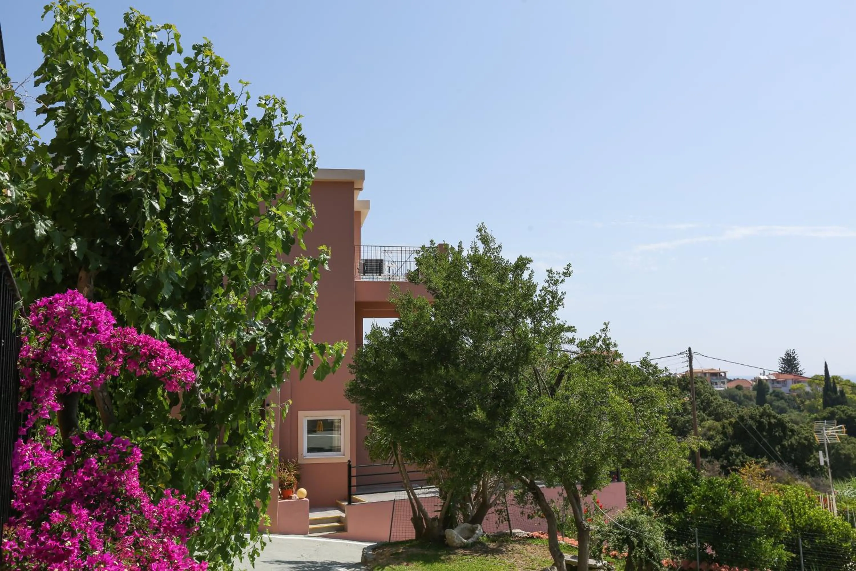 Pelagos Apartments