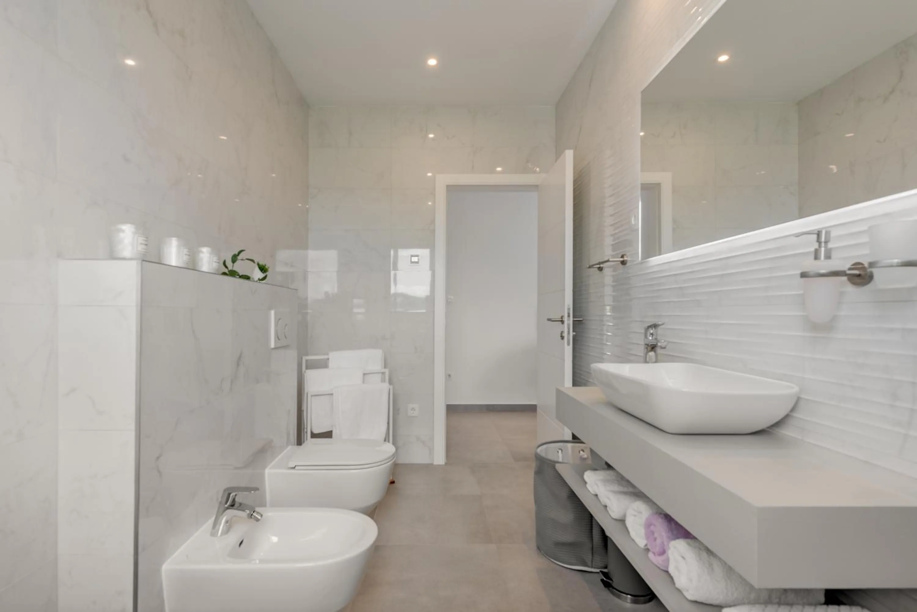 Shower in Villa Luna Podstrana