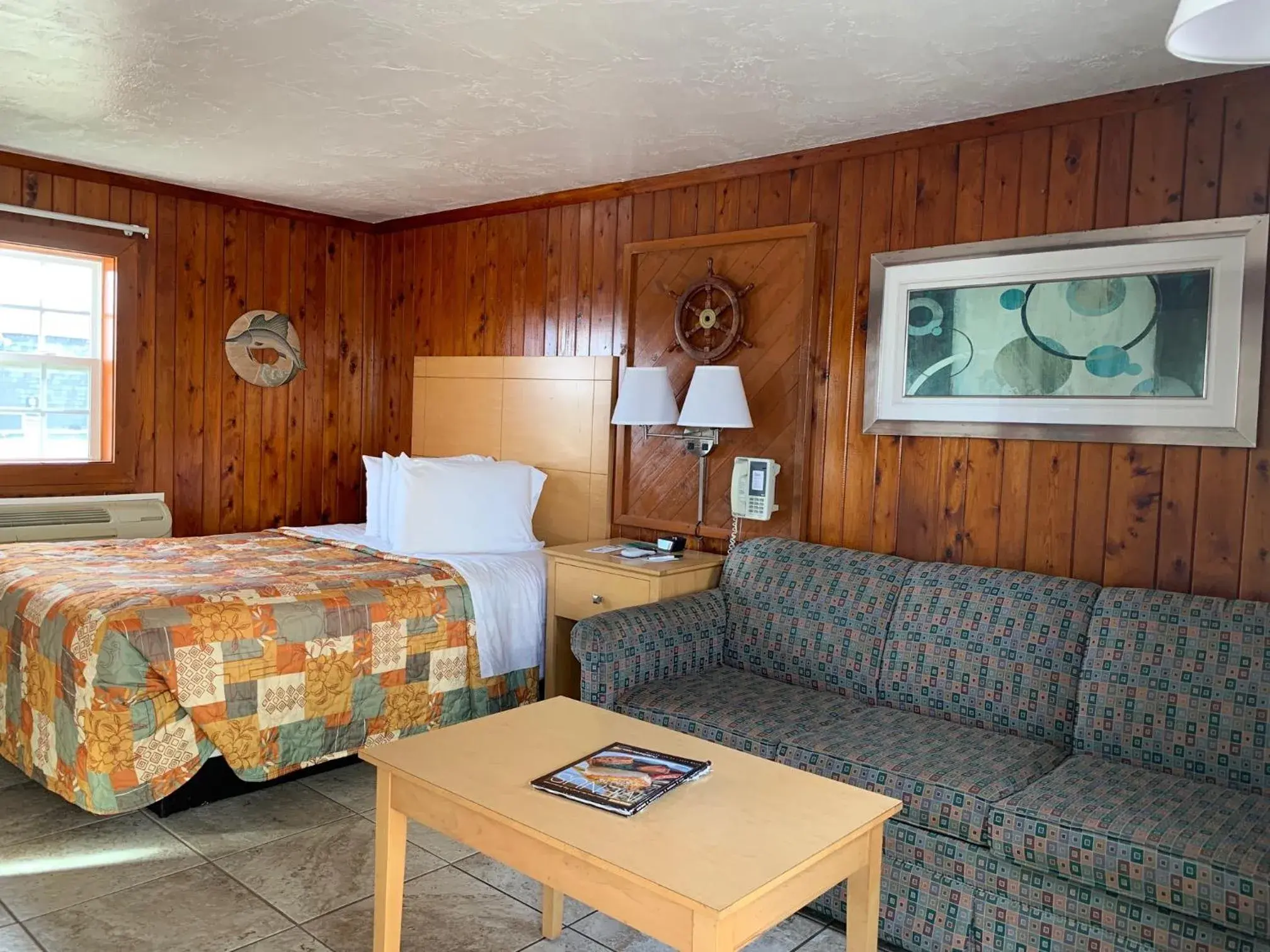 Cottage - single occupancy in Sea Horse Inn and Cottages Cottage - single occupancy in Sea Horse Inn and Cottages