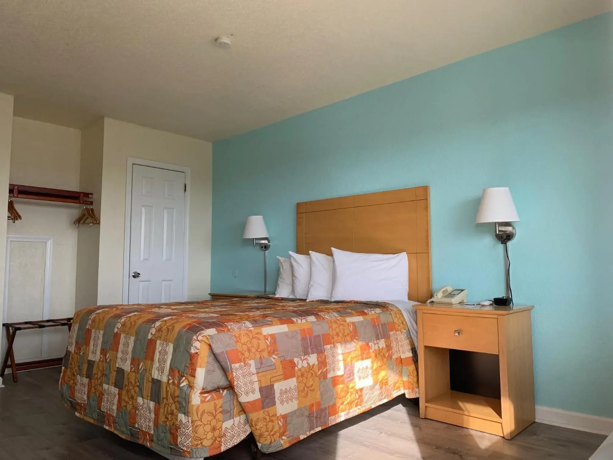 Standard King Room in Sea Horse Inn and Cottages Standard King Room in Sea Horse Inn and Cottages