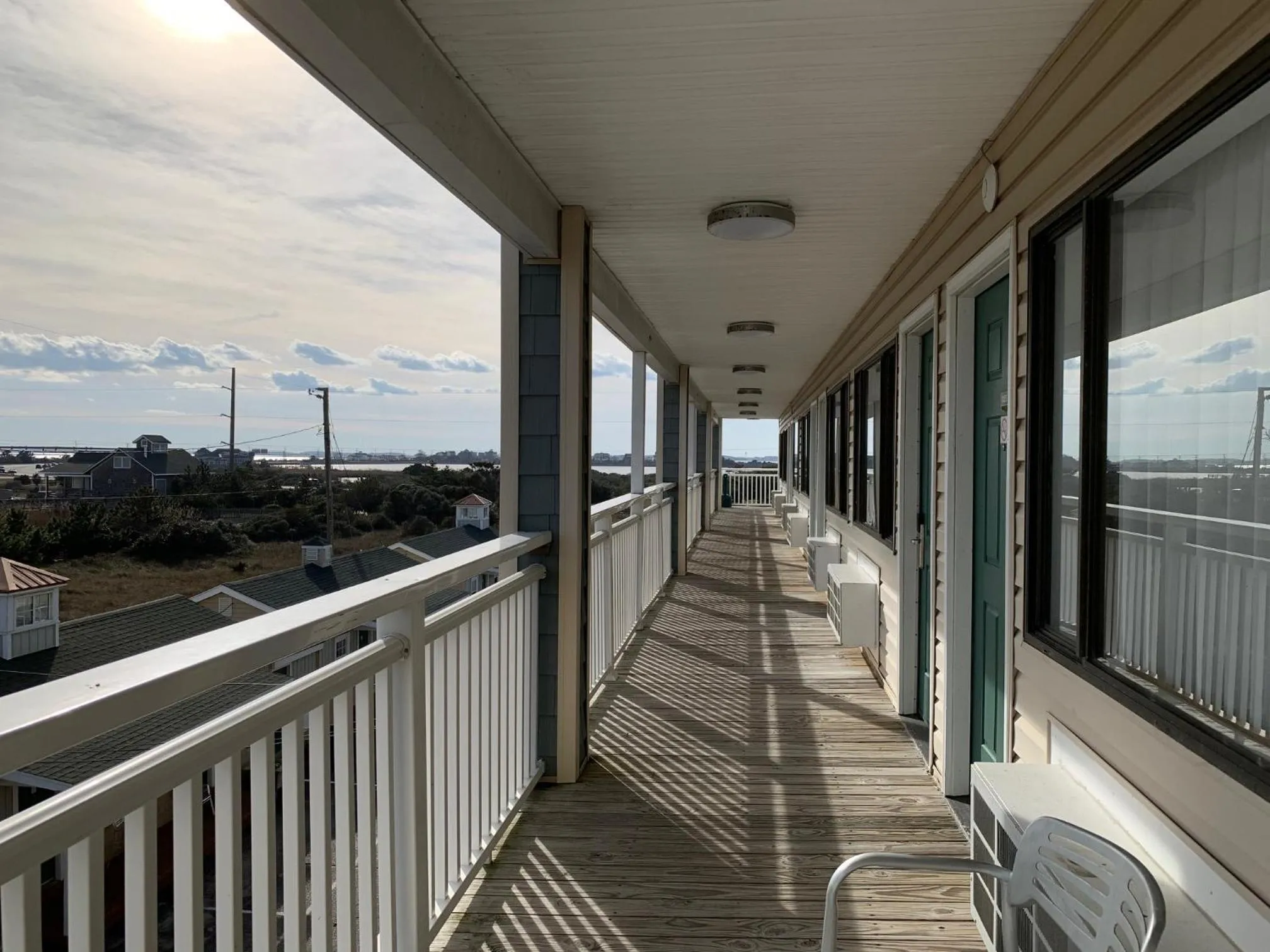 Balcony/Terrace in Sea Horse Inn and Cottages