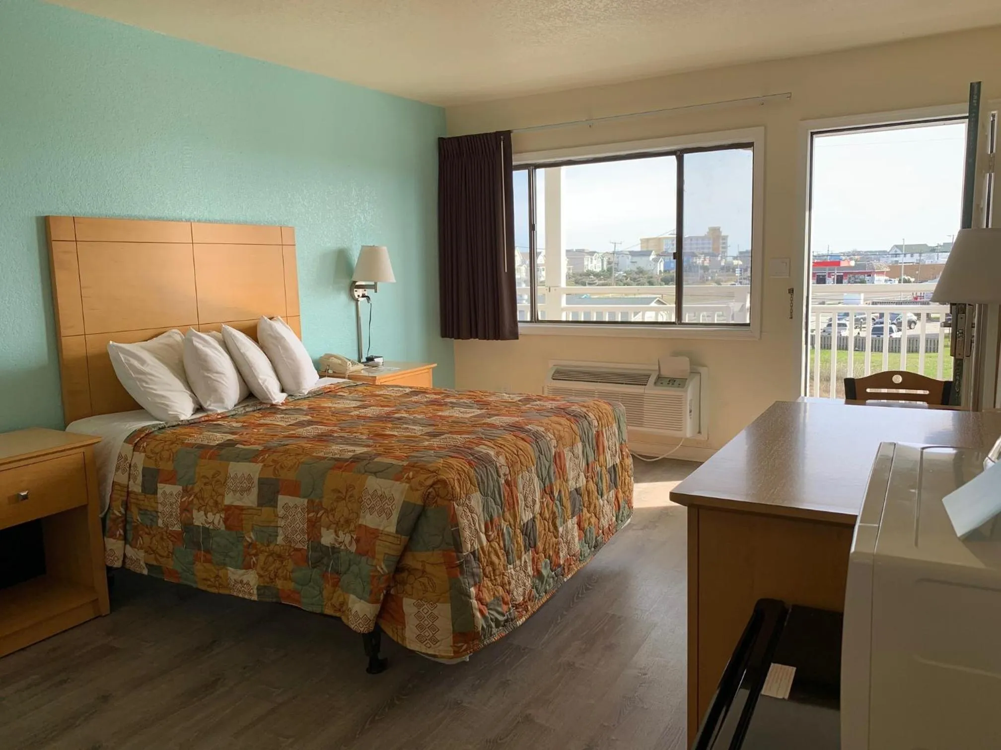 Bed in Sea Horse Inn and Cottages